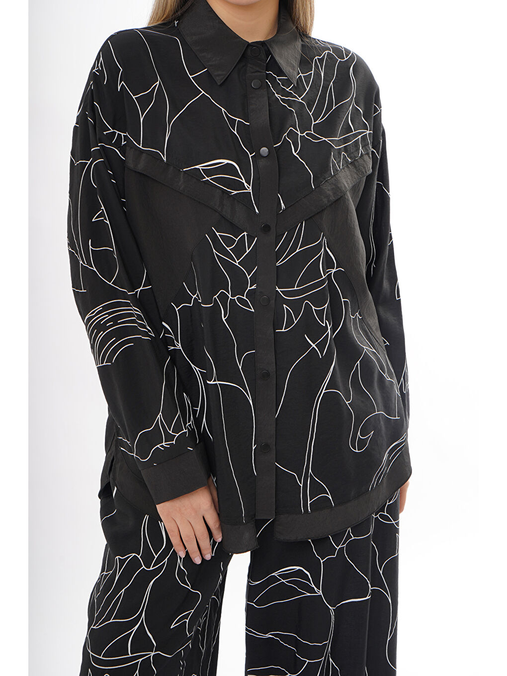 Önden Çıt Çıtlı Samara Pantolonlu Takım 941 Siyah-1