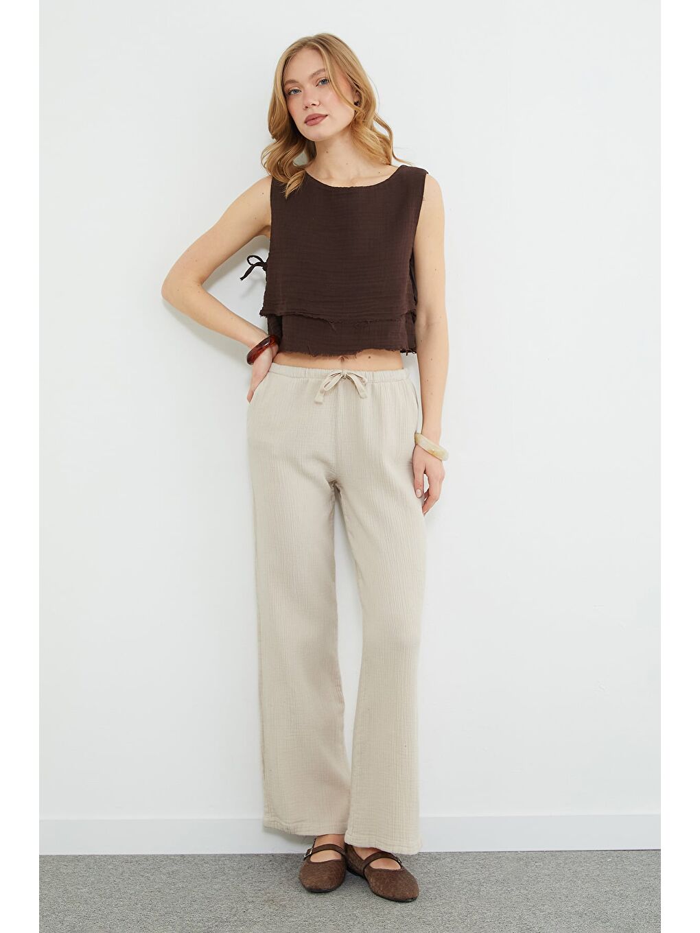 Bej Beli Bağlamalı Müslin Kumaş Palazzo Pantolon-2