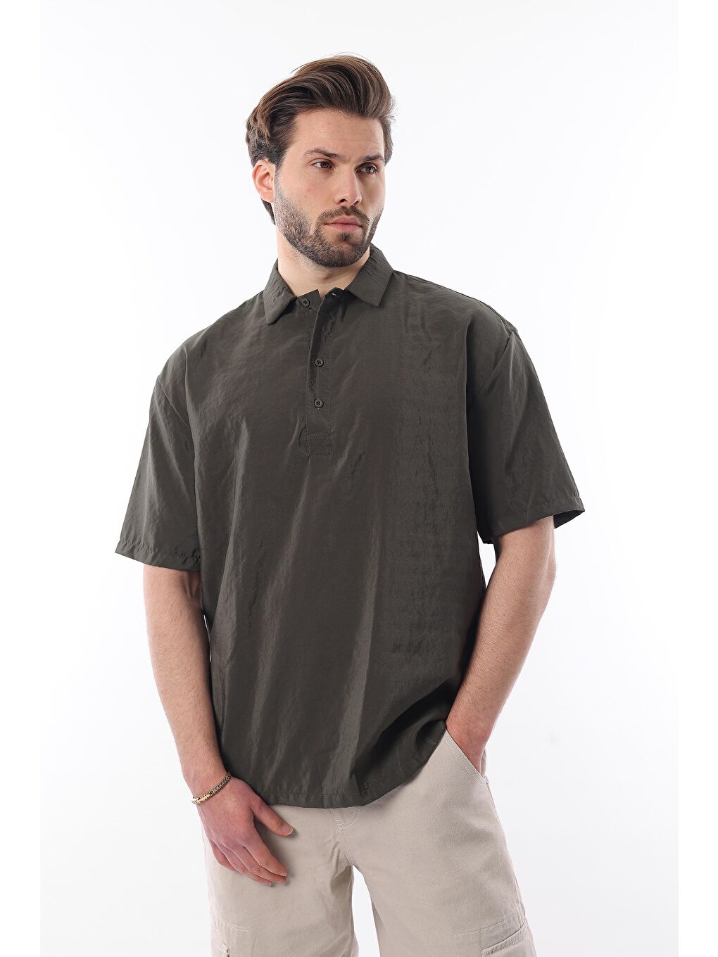 Haki Oversize Rahat Kesim Kısa Kollu Gömlek 6744