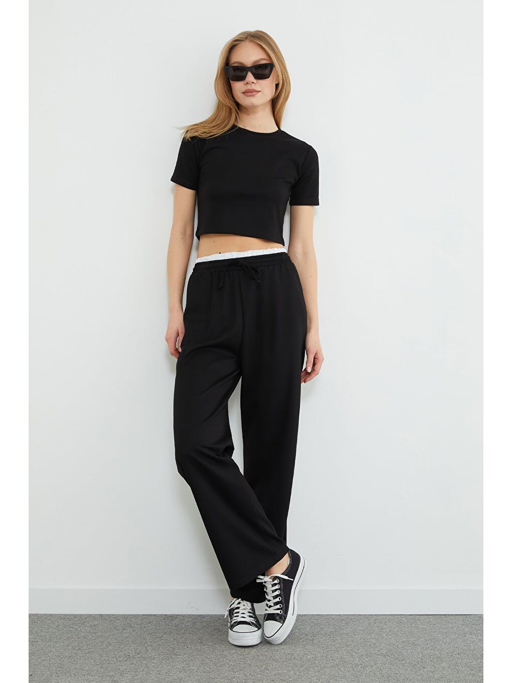 Siyah Beli Garnili Cepli Modal Pantolon-1