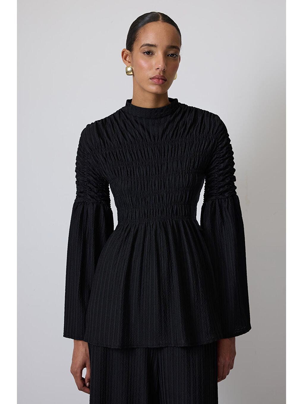 Siyah Büzgülü Bluz Pantolon Takım-1