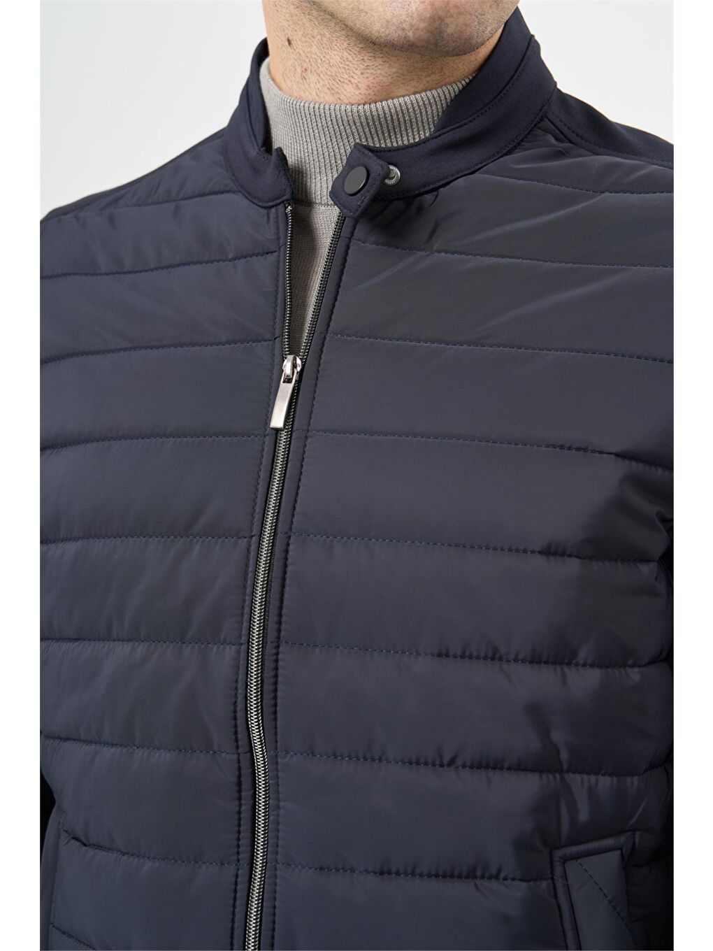 Koyu Lacivert Kapitone Dik Yaka Astarlı Slim Fit Dar Kesim Klasik Mont 1007245154-3