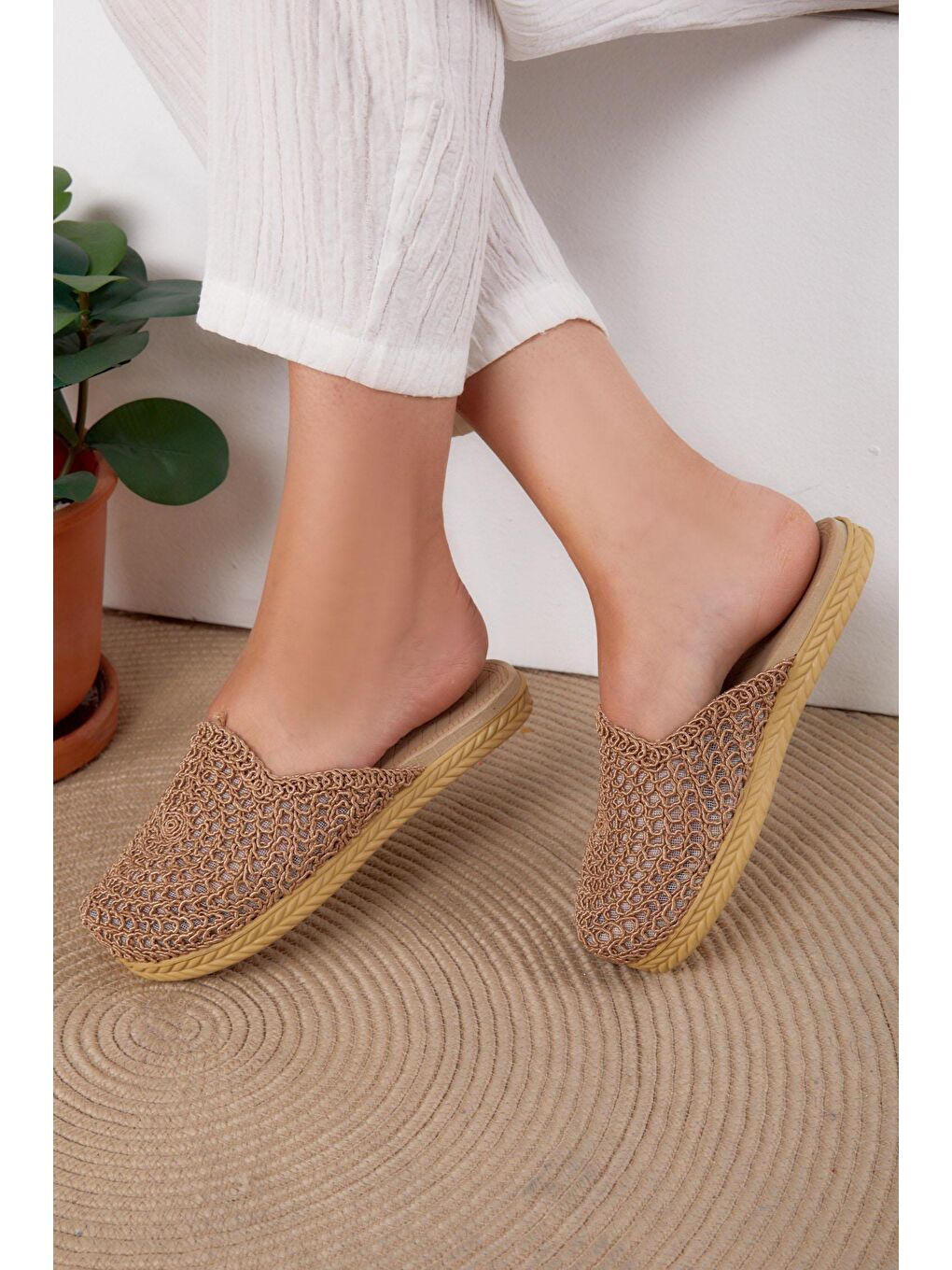 Bej Kadın Vizon Hasır Terlik - 25535-1