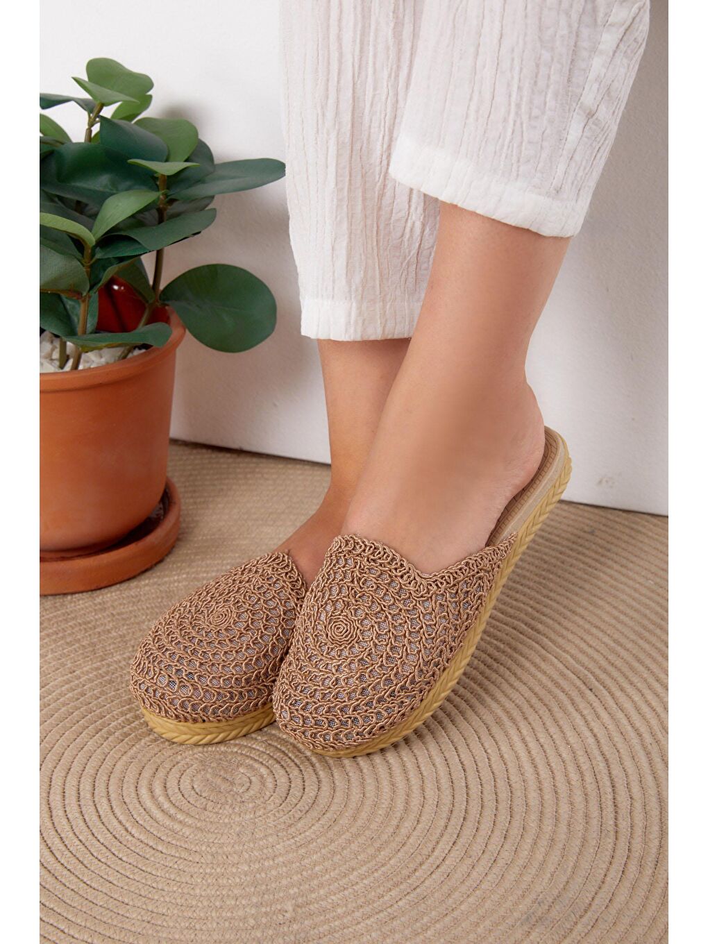 Bej Kadın Vizon Hasır Terlik - 25535-2