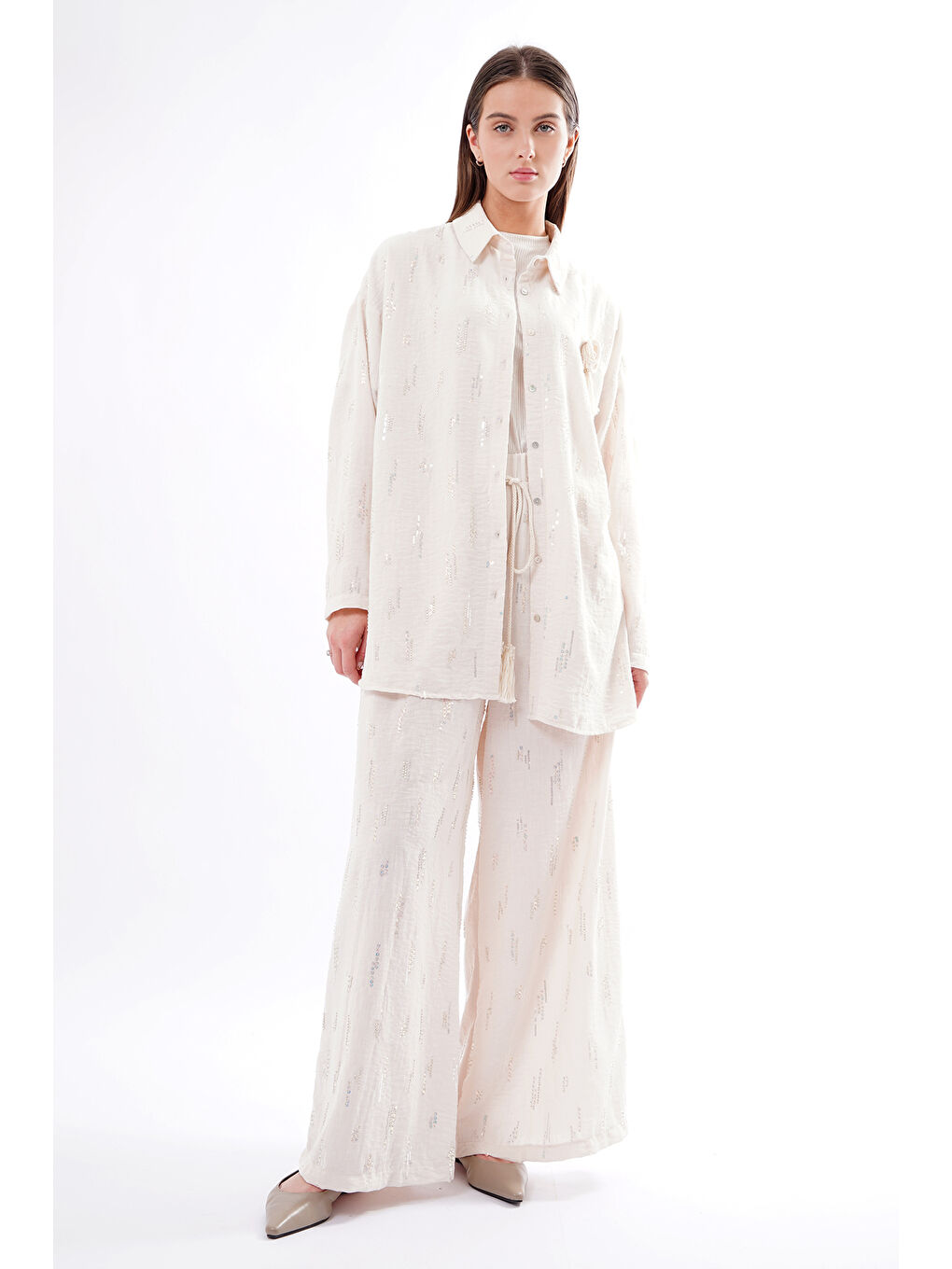 Halat Broş Aksesuarlı Pullu Payet Pantolonlu Takım 935 Ekru