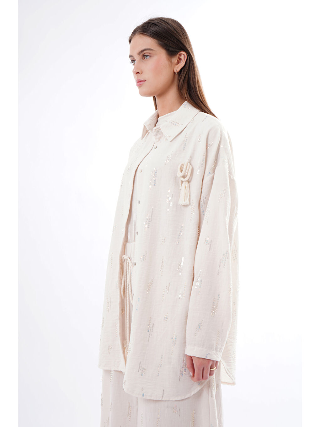 Halat Broş Aksesuarlı Pullu Payet Pantolonlu Takım 935 Ekru-1