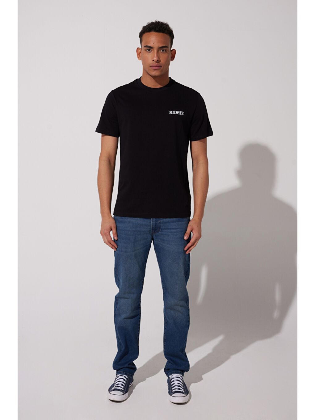 Regular Fit %100 Pamuk Bisiklet Yaka Siyah Tişört-4