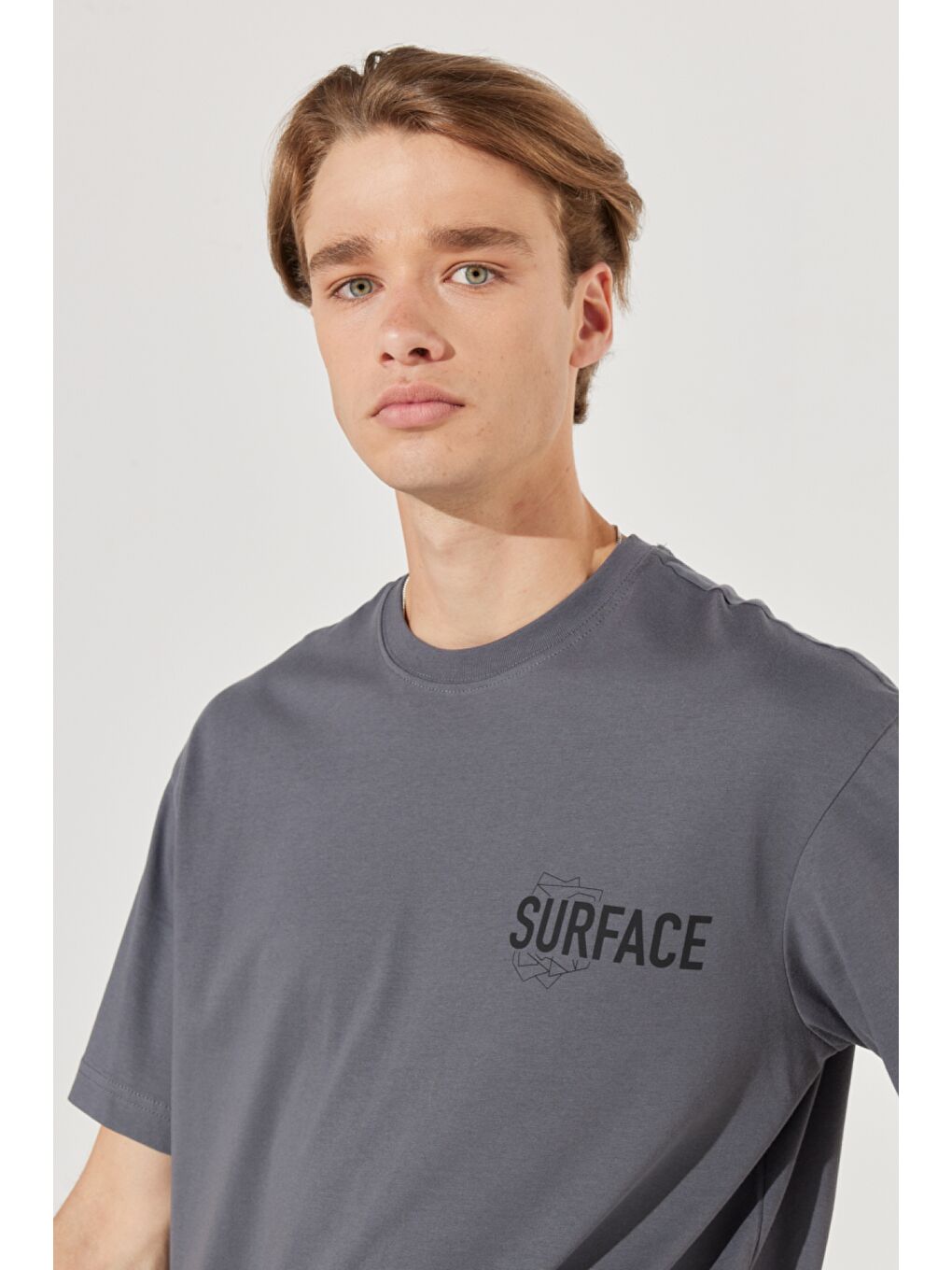 Loose Fit Rahat Kesim %100 Pamuk Bisiklet Yaka Antrasit Tişört-2