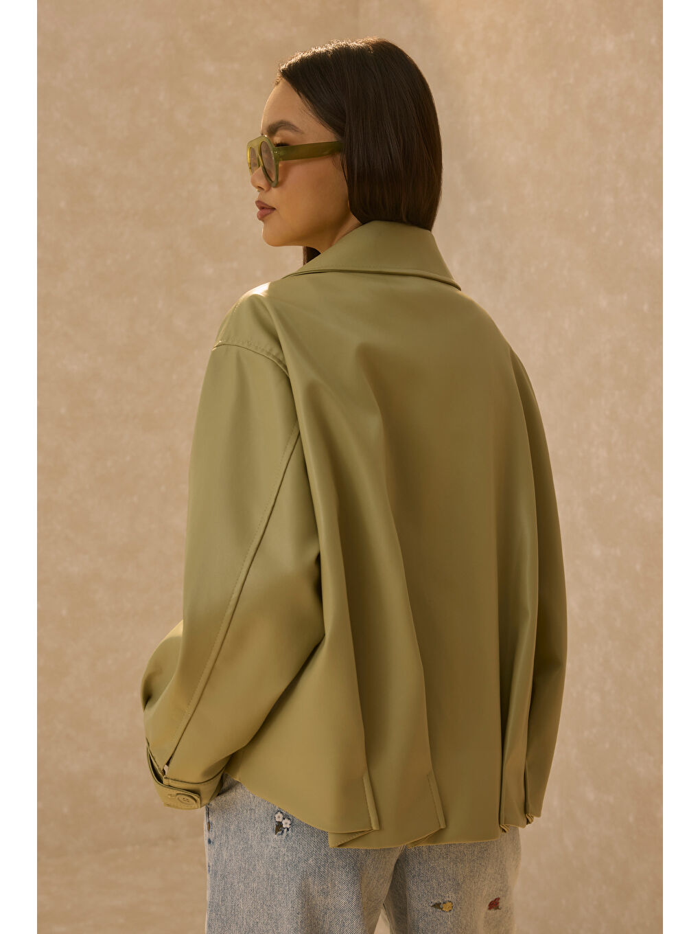 Yeşil Pile Detaylı Deri Ceket Adaçayı-4