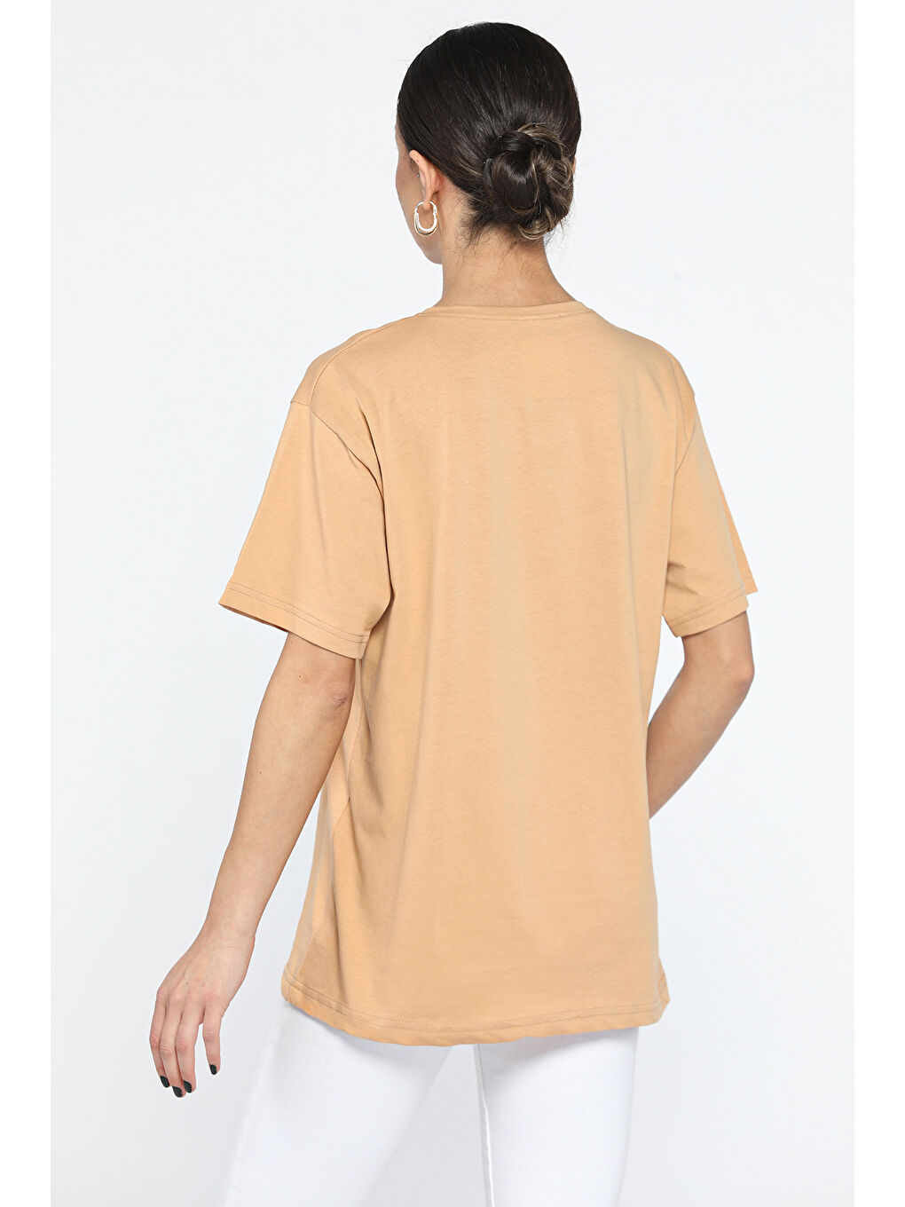 Bej Bisiklet Yaka Elastanlı İncili Tişört-2