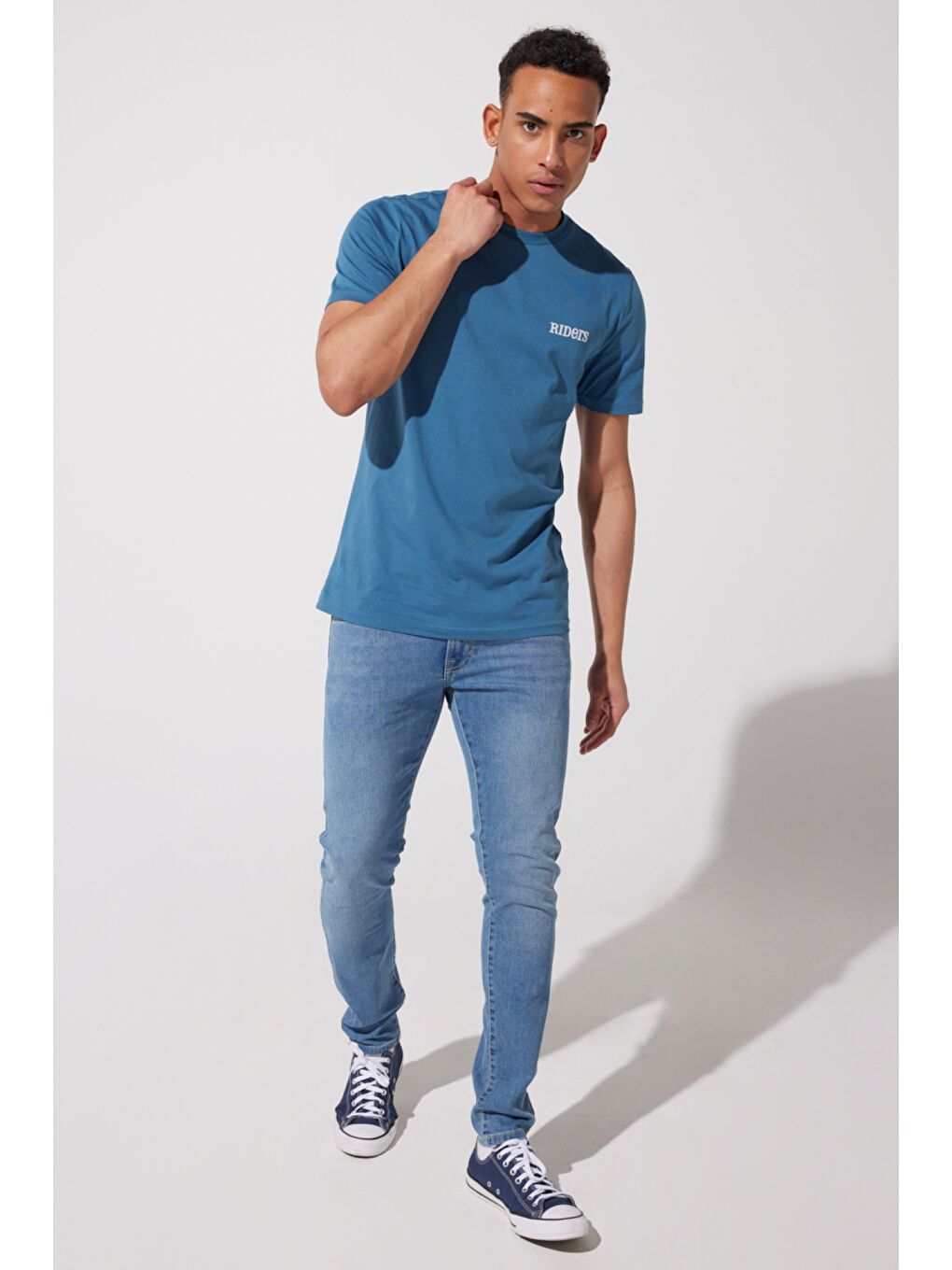 Regular Fit %100 Pamuk Bisiklet Yaka Petrol Mavisi Tişört-2