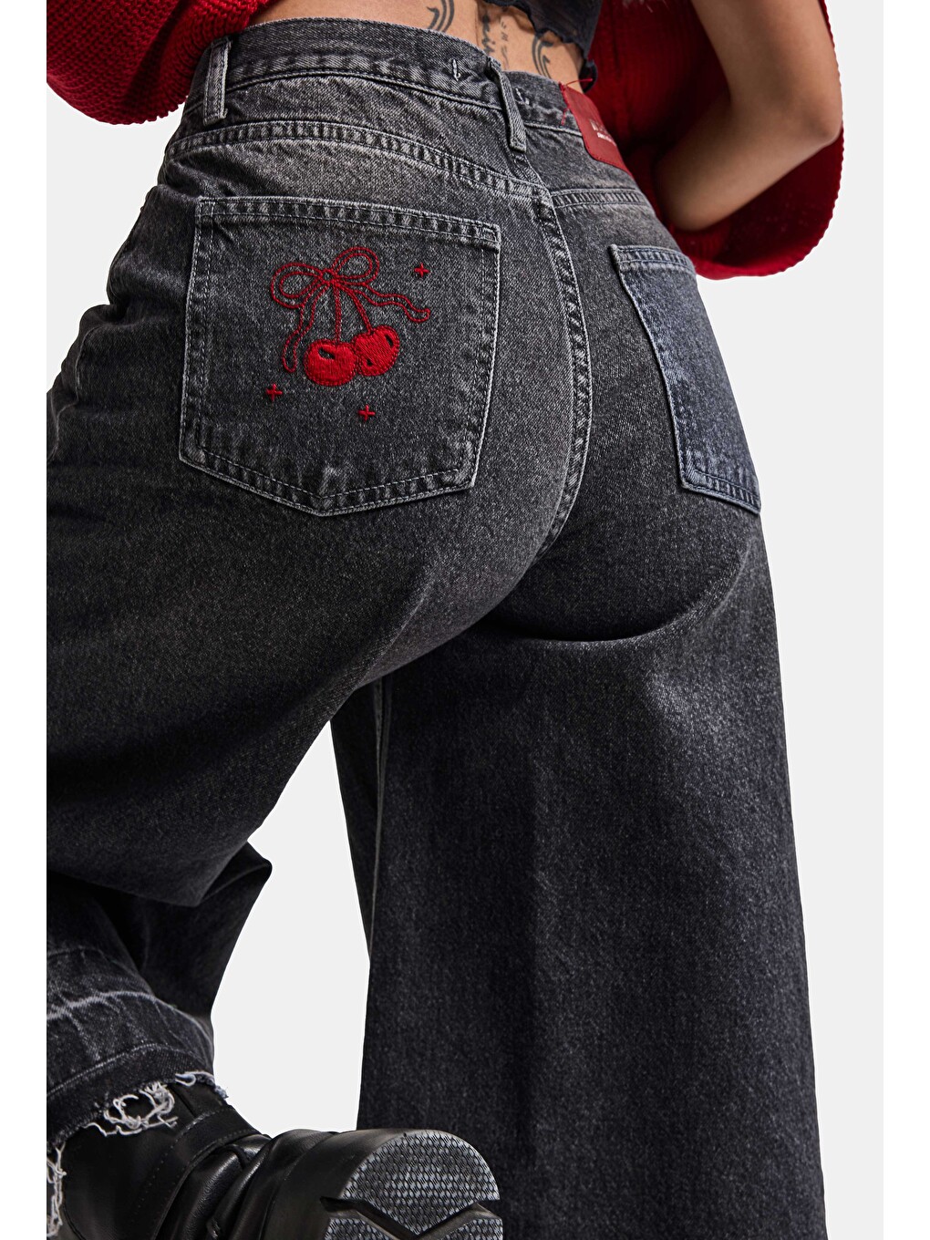 Gri Kadın Füme 4w6-13 Culotte Fit Kiraz Nakış Detaylı Tasarım Denim Jean-3