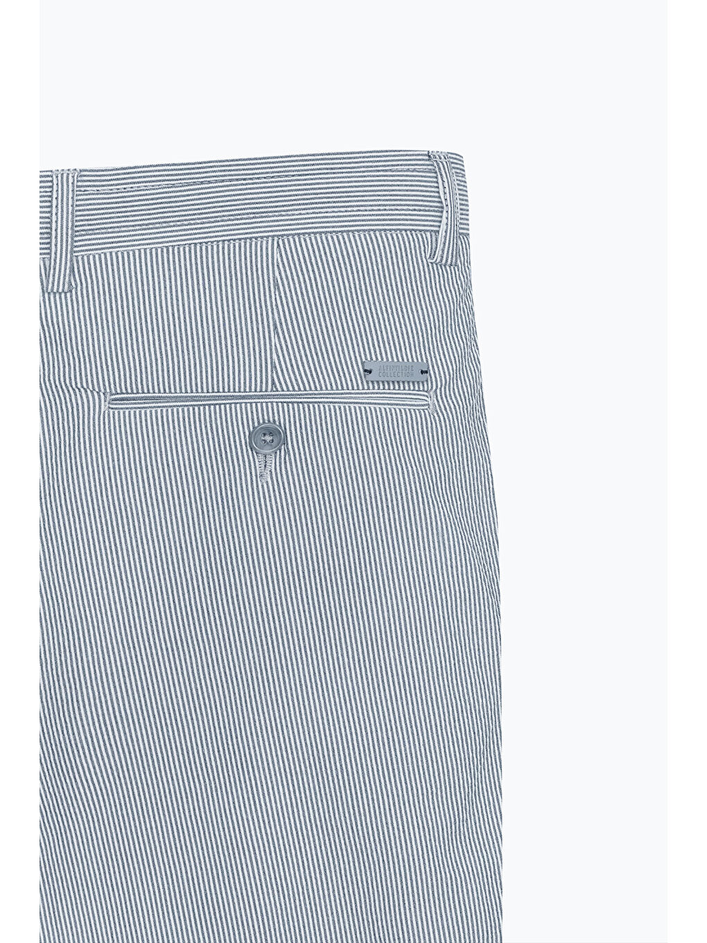 Erkek Lacivert-Beyaz Slim Fit Dar Kesim Pamuklu Beli Bağlamalı Yan Cepli Desenli Şort-7