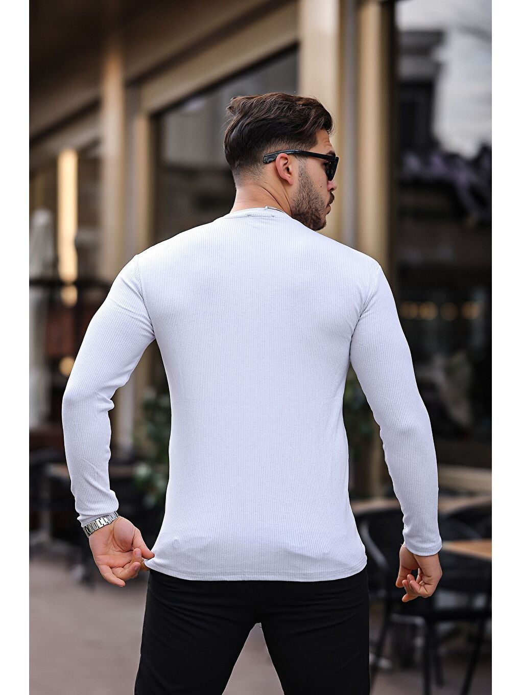 Beyaz Jakarlı Mevsimlik Sweatshirt-3