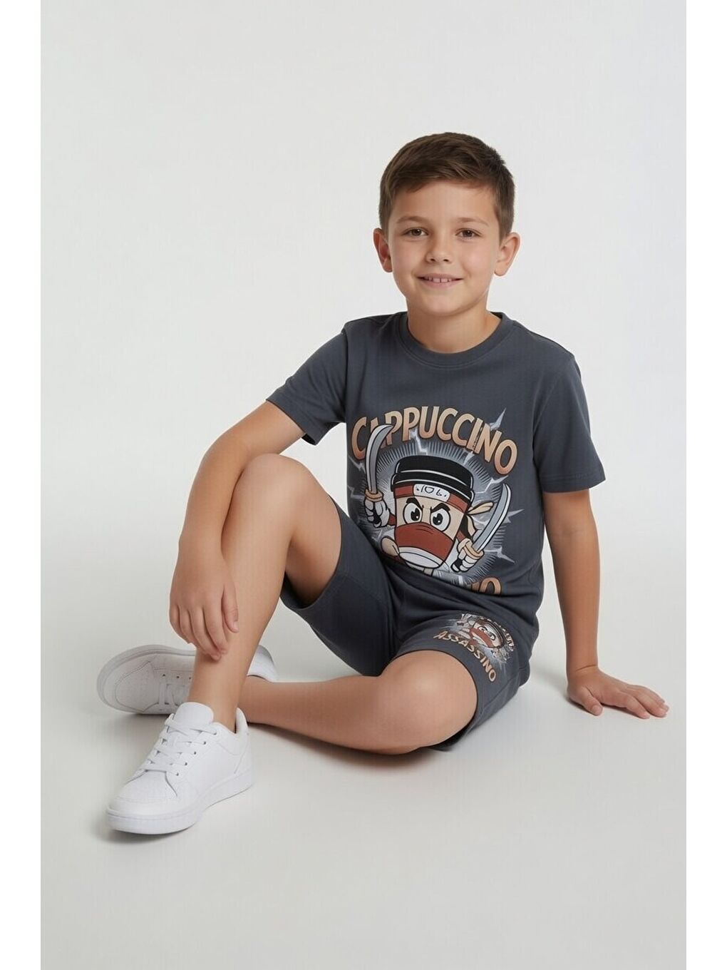 Gri Füme Karakter Baskılı Bisiklet Yaka Tişörtlü Erkek Çocuk Şortlu Takım 23844-2