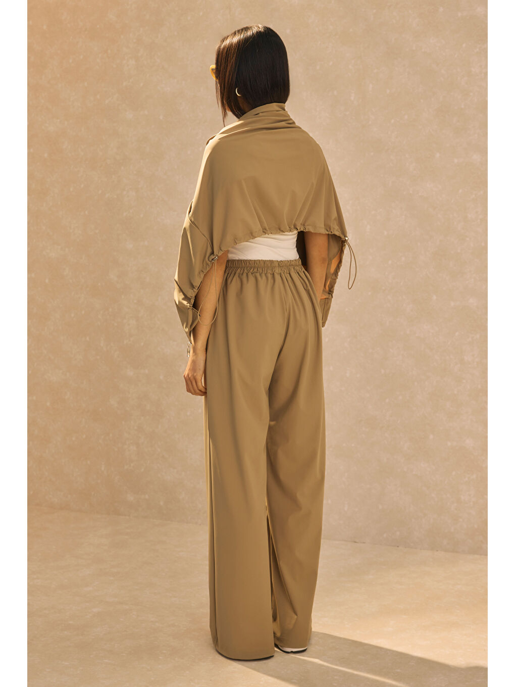 Dik Yaka Eşofman Takımı Kum Beji-3