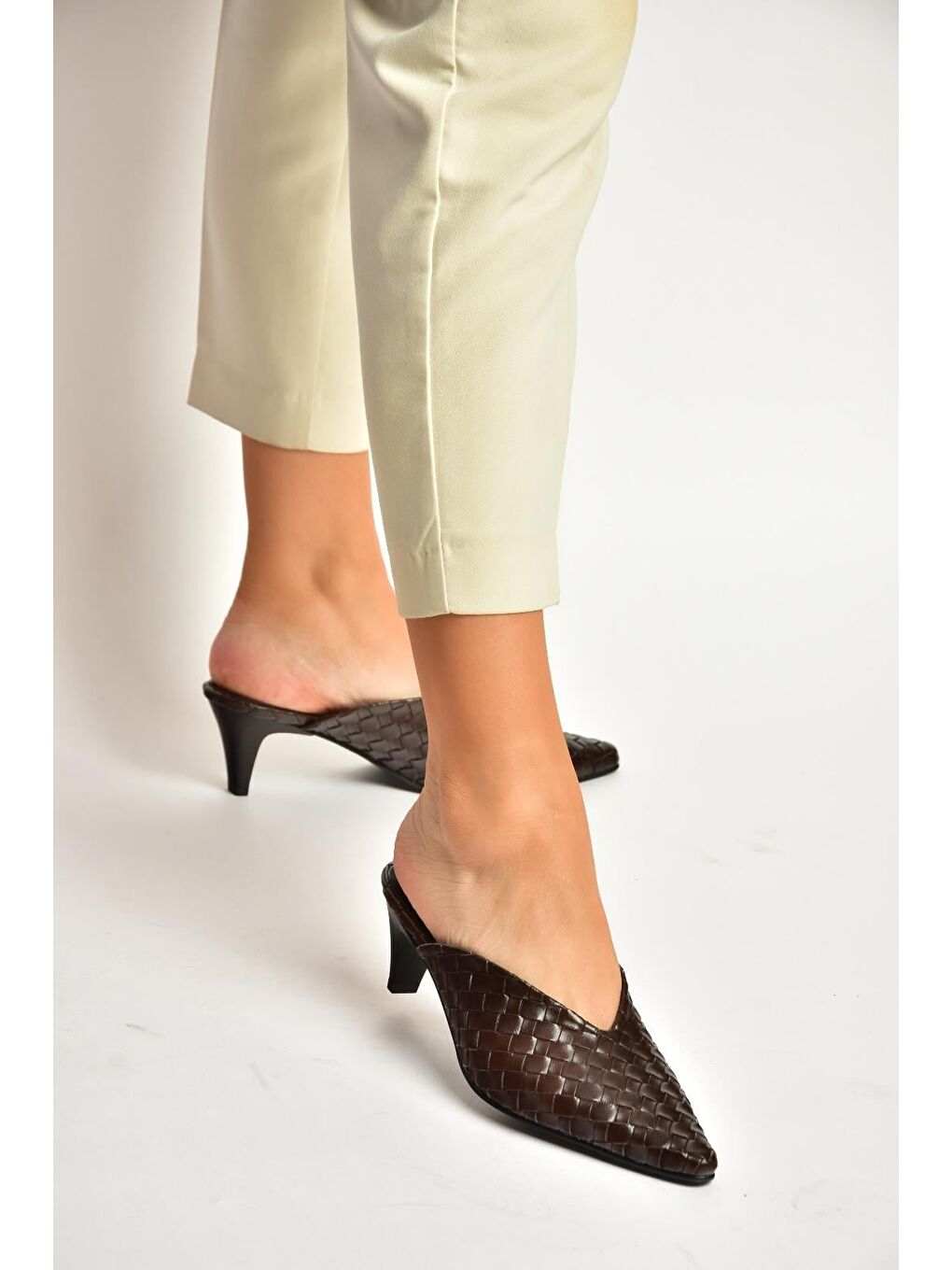 Kahverengi Kadın Terlik Y654660709-5