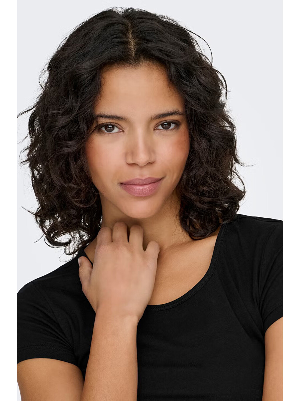 Siyah Onllive Pamuklu Regular Fit Bisiklert Yaka T Shirt 15205059-3