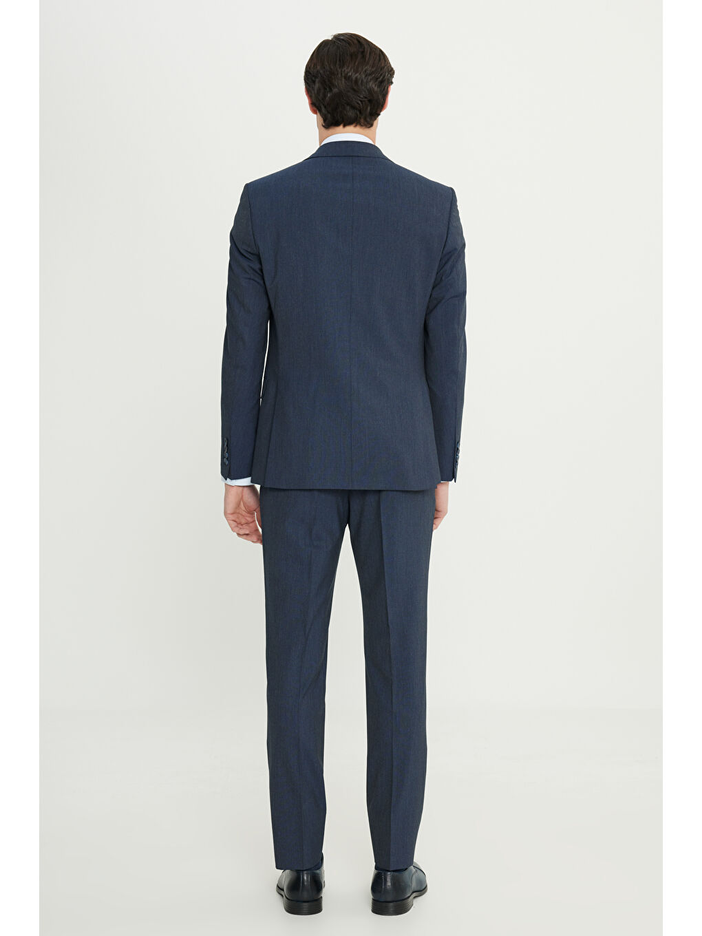 Erkek Lacivert Slim Fit Dar Kesim Mono Yaka Yelekli Takım Elbise-5