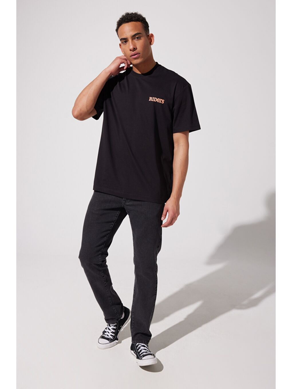 Loose Fit %100 Pamuk Bisiklet Yaka Siyah Tişört-4