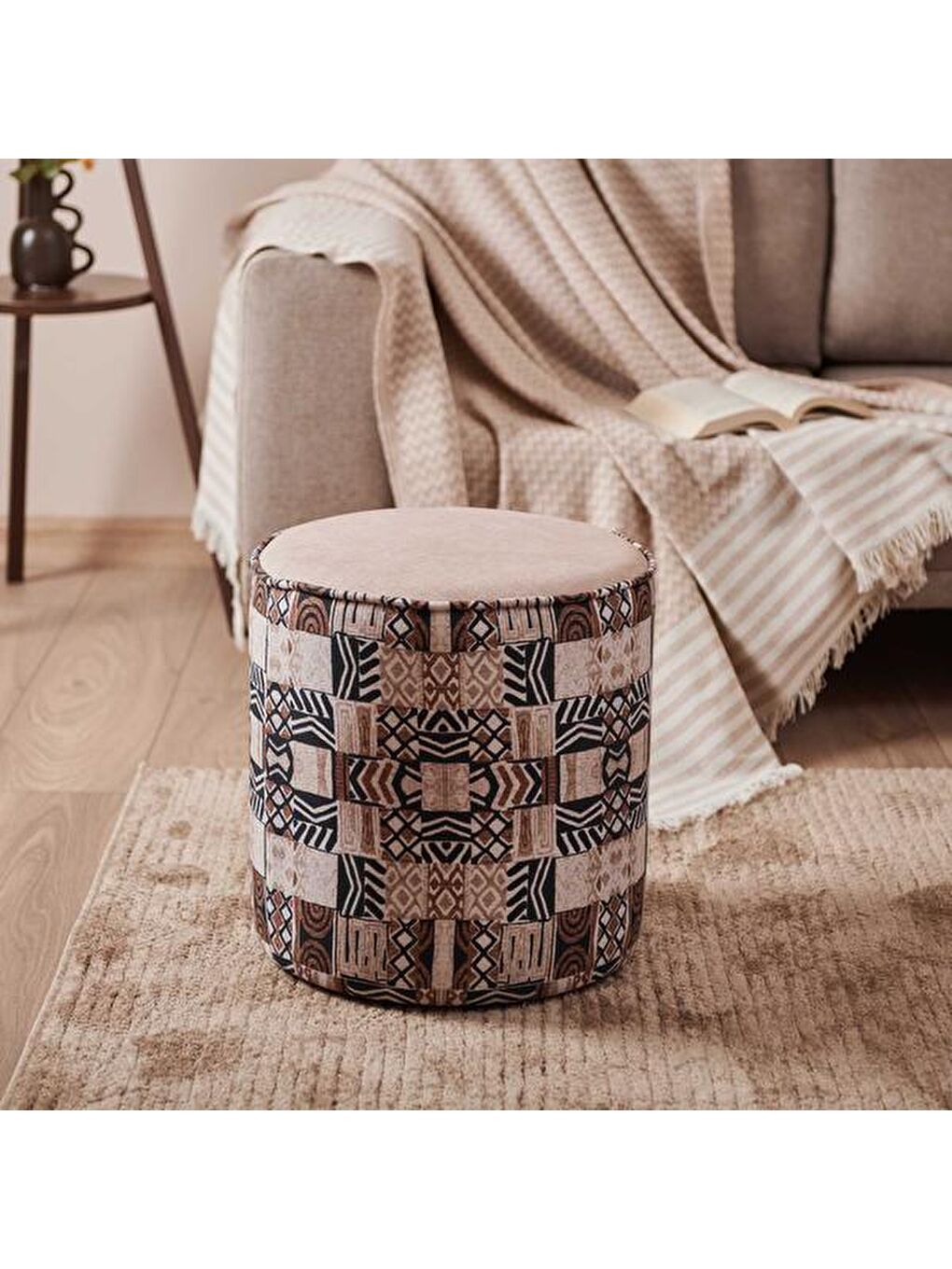 Karışık Lidya Puf - Renkli