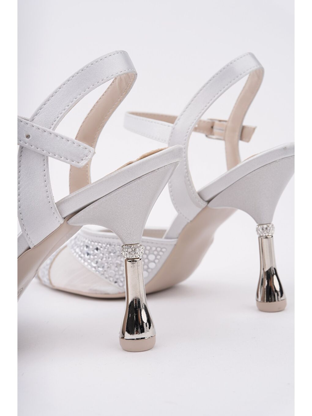 Gri NAKO Sivri Burun Arkası Açık Klasik Topuklu Kadın Abiye Ayakkabı-4