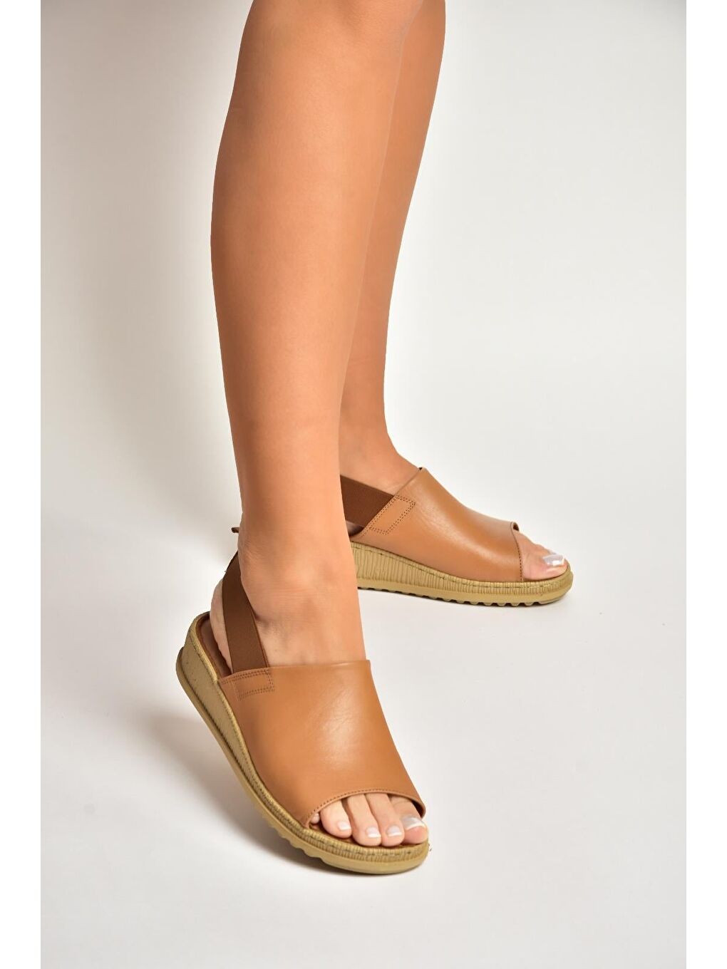 Kahverengi Taba Kadın Sandalet Y555541303-4