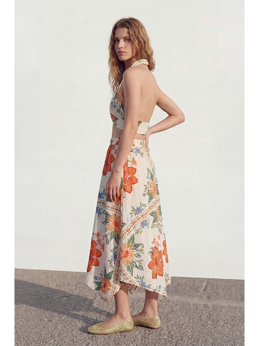 Ekru Çiçek Desenli Asimetrik Midi Etek Krem-2