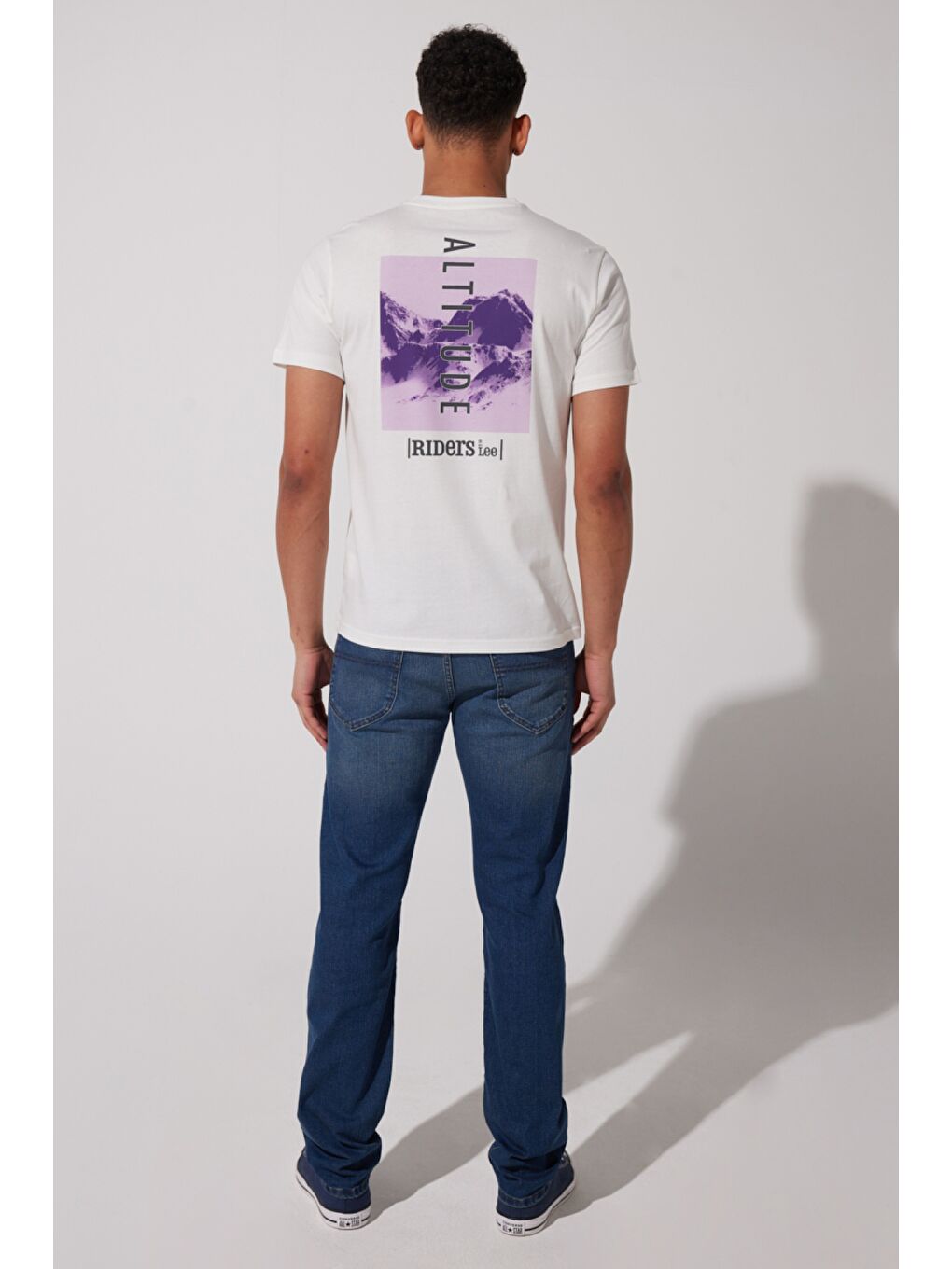 Regular Fit %100 Pamuk Bisiklet Yaka Beyaz Tişört-5