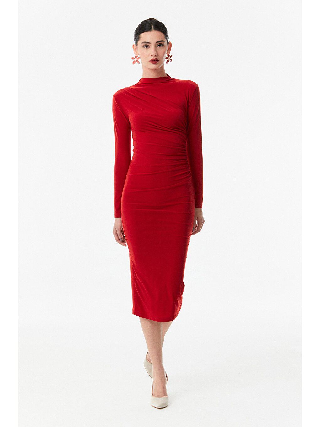 Kırmızı Yanı Büzgülü Dik Yaka Elbise-2