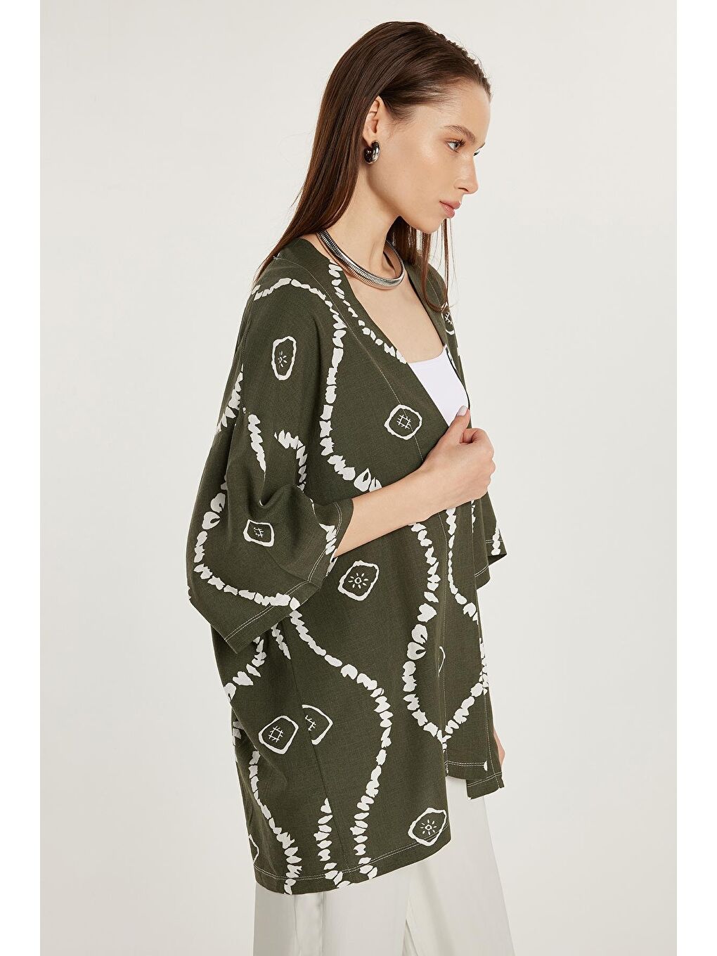 Karışık Kadın Relax Fit Rahat Kesim V Yaka Geniş Kollu Baskılı Kimono-1