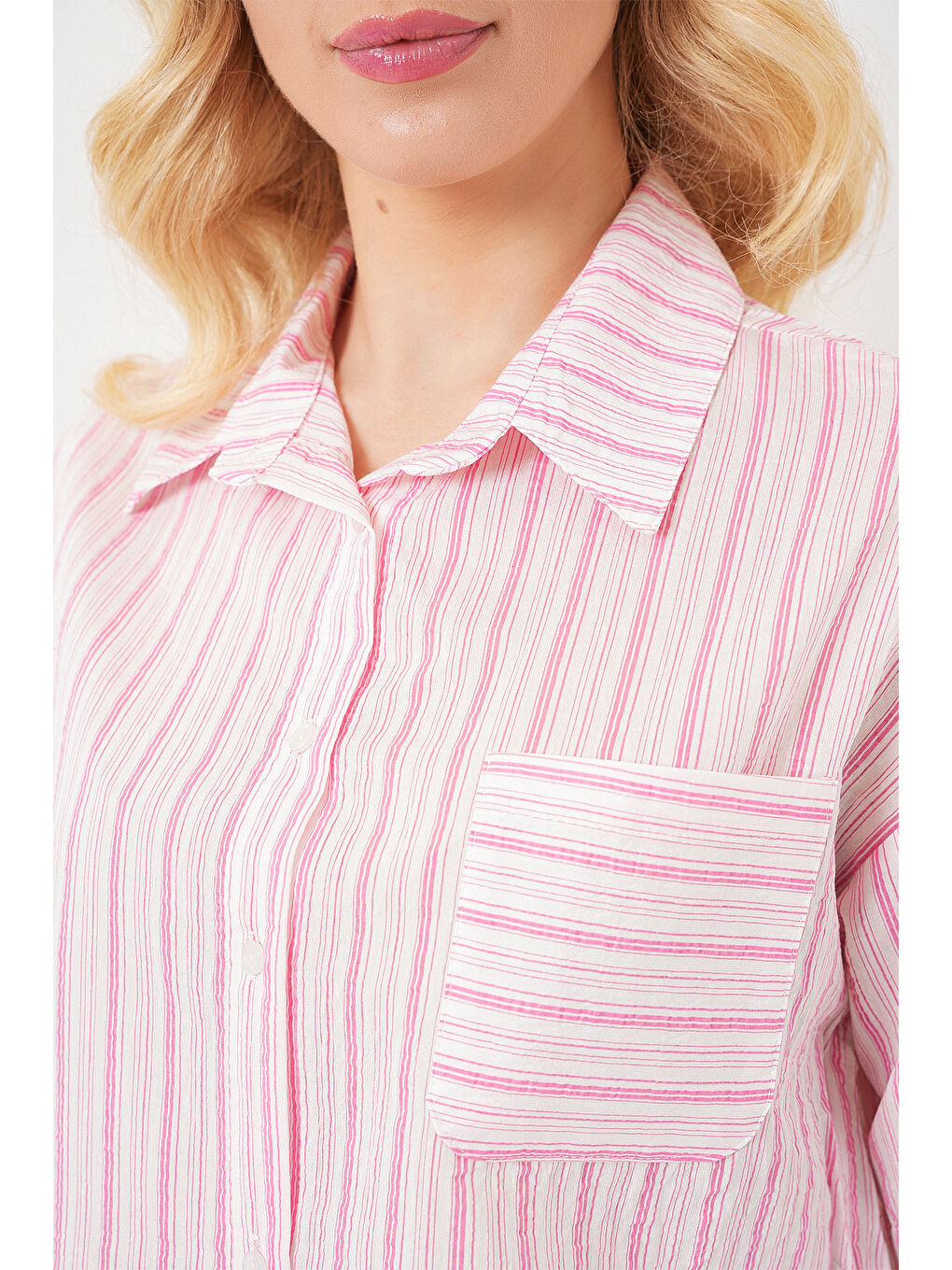 Pembe Kadın Çizgili Crop Gömlek 20342 - Pudra-4
