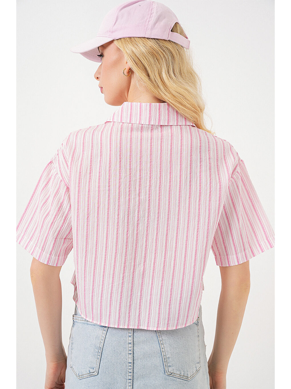 Pembe Kadın Çizgili Crop Gömlek 20342 - Pudra-5