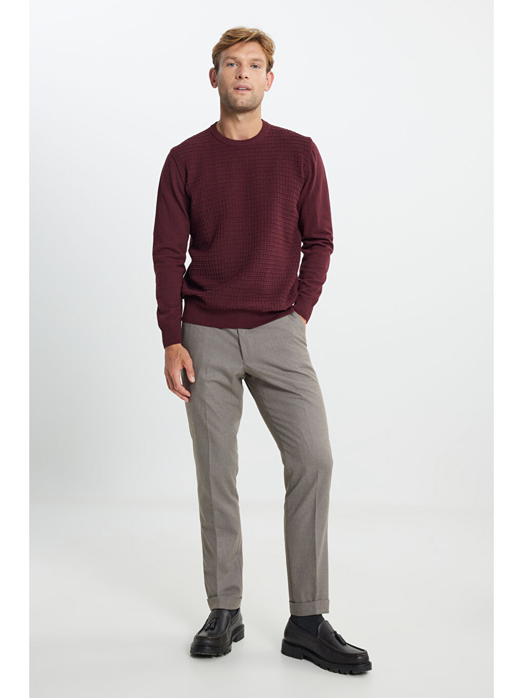 Erkek Bordo Pamuklu Standart Fit Normal Kesim Bisiklet Yaka Jakarlı Triko Kazak-1