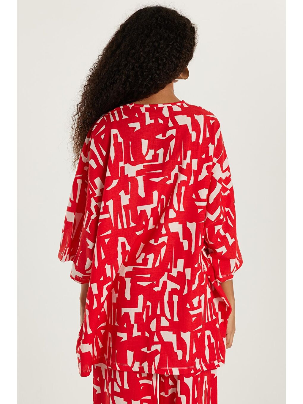 Karışık Kadın Relax Fit Rahat Kesim V Yaka Geniş Kollu Baskılı Kimono-4