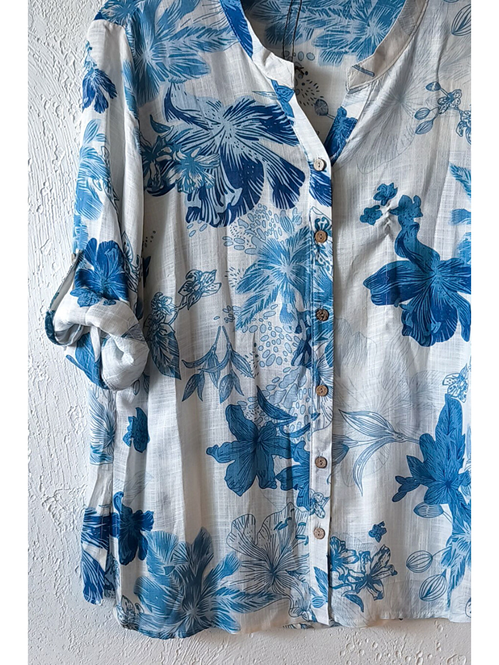 Ekru Krem Hakim Yaka Düğmeli 3/4 Kol Çiçekli Yırtmaçlı Casual Pamuklu Oversize Dokuma Gömlek 73 60-1