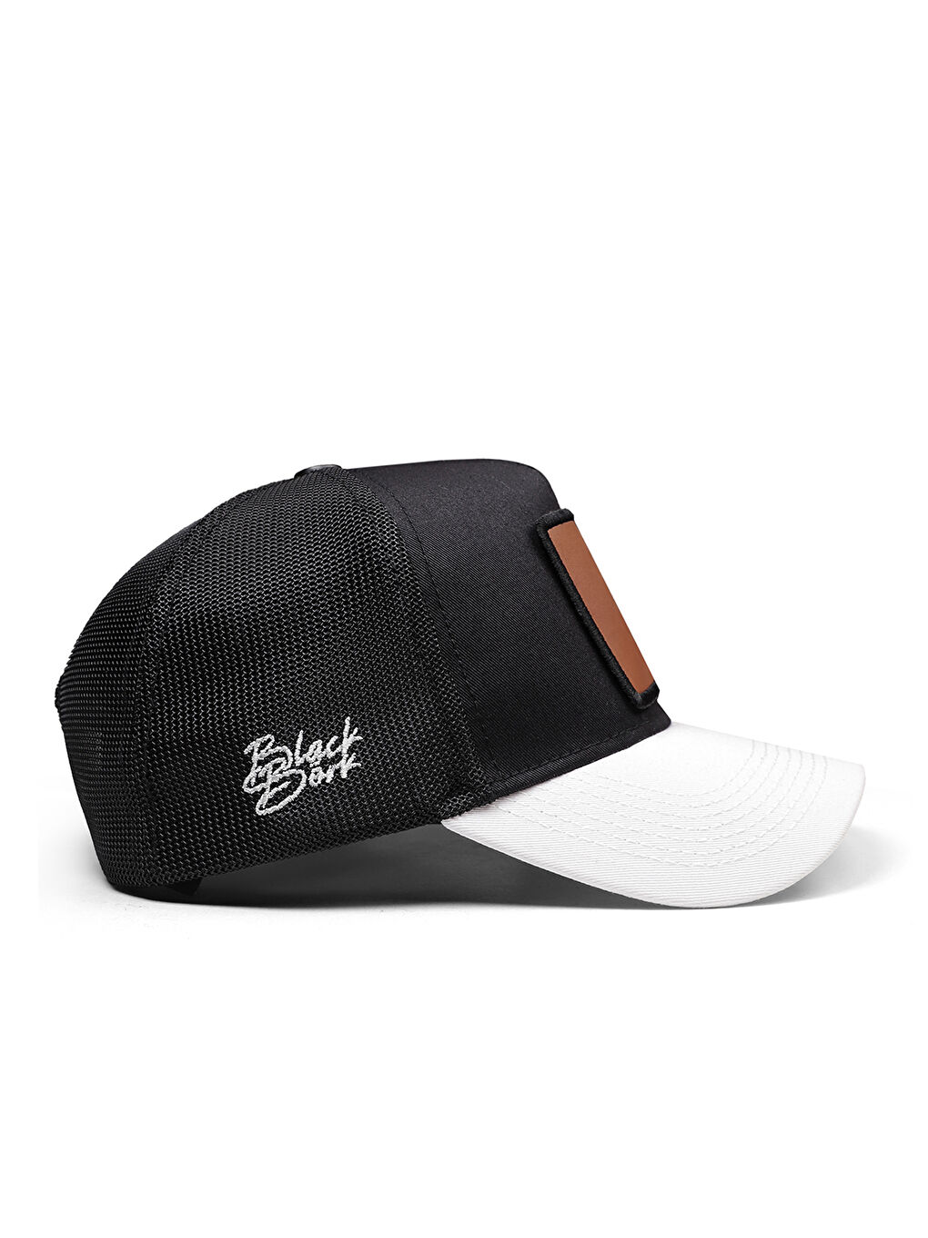 BlackBörk V1 Trucker Mountains - 1cs Kod Logolu Unisex Beyaz Siperli-siyah Şapka (CAP) - 1