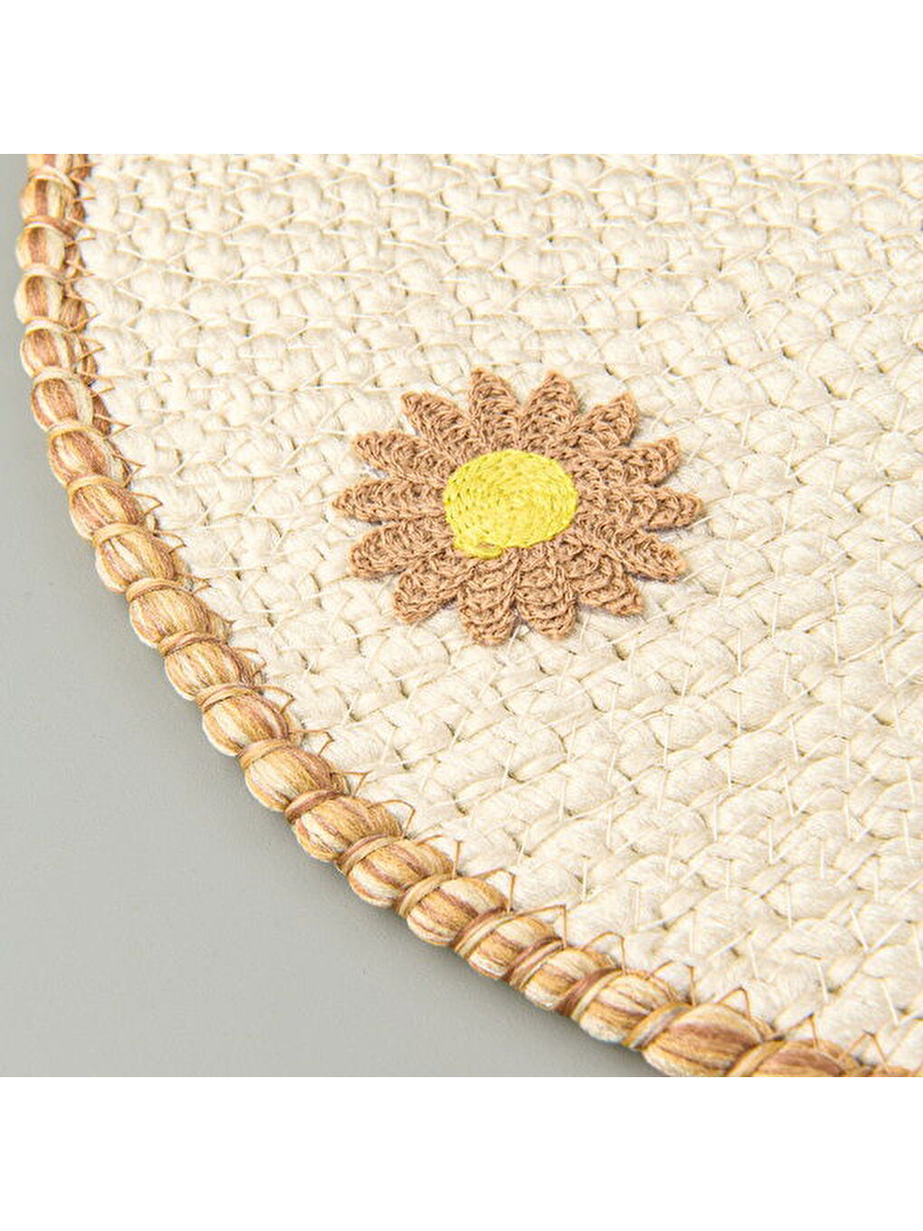 Soft Çiçek Nakışlı Supla - Ekru - 33x33 cm-2