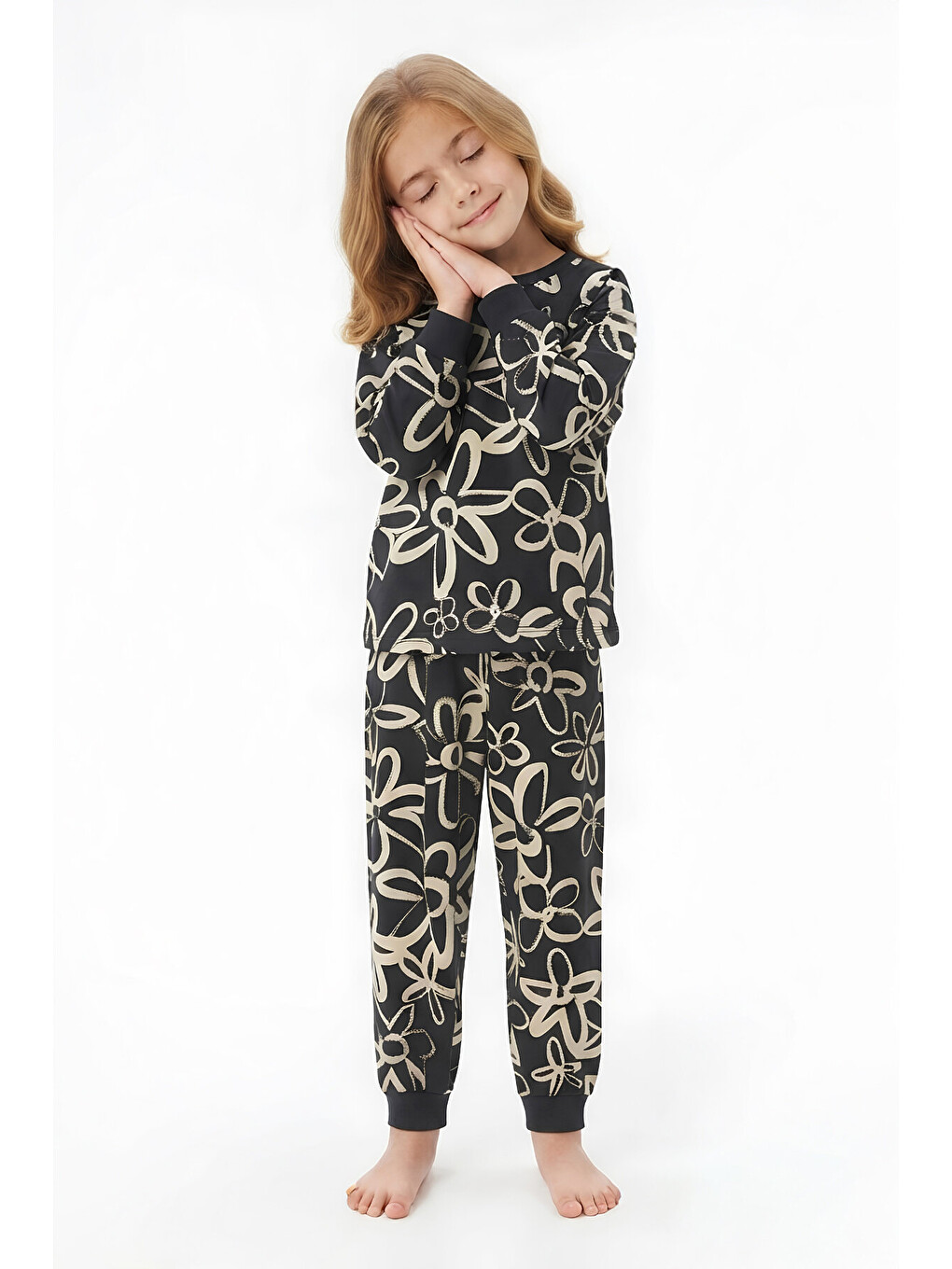 Siyah %100 Pamuk Ve Baskılı Kız Çocuk Pijama Takımı 3-8 Yaş 12740ıs-2