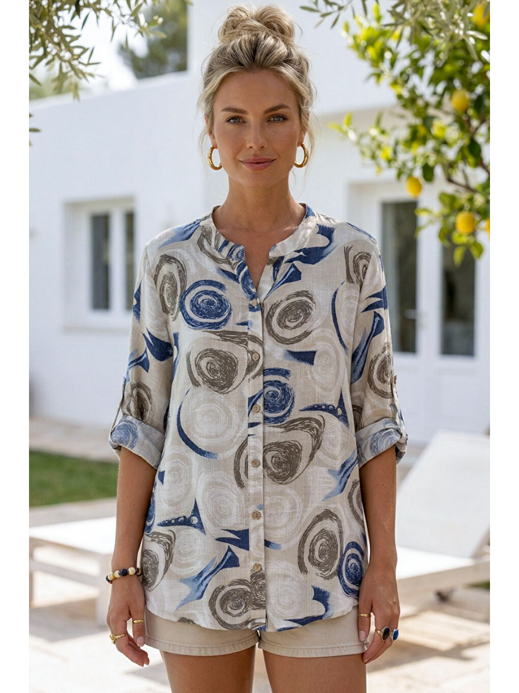 Bej-Mavi Hakim Yaka Düğmeli 3/4 Kol Çiçekli Yırtmaçlı Casual Pamuklu Oversize Dokuma Gömlek 73 60-4