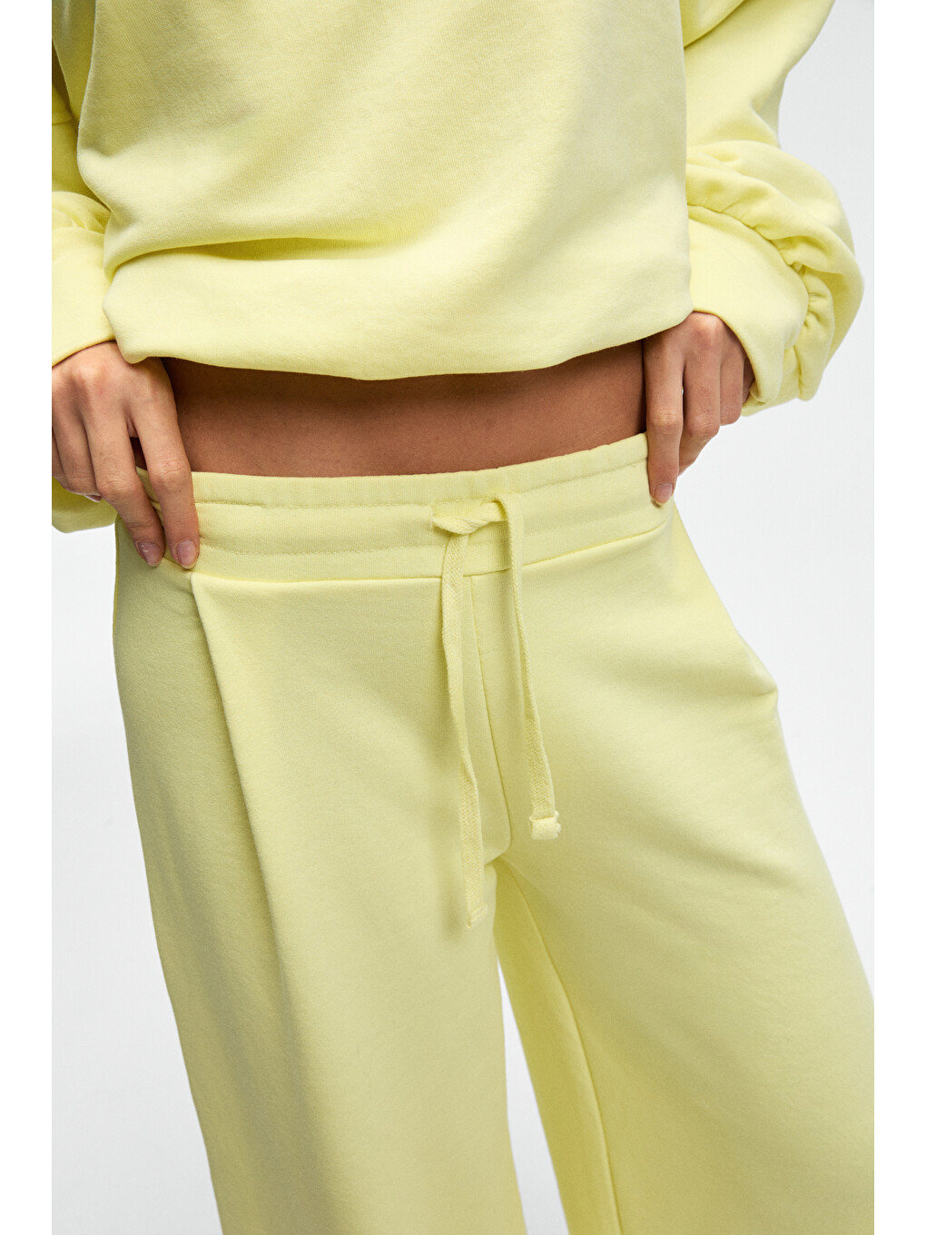 Ormıra Kadın Oversize Fit Yanları Cepli Lastikli Bel Sarı Eşofman Altı-4