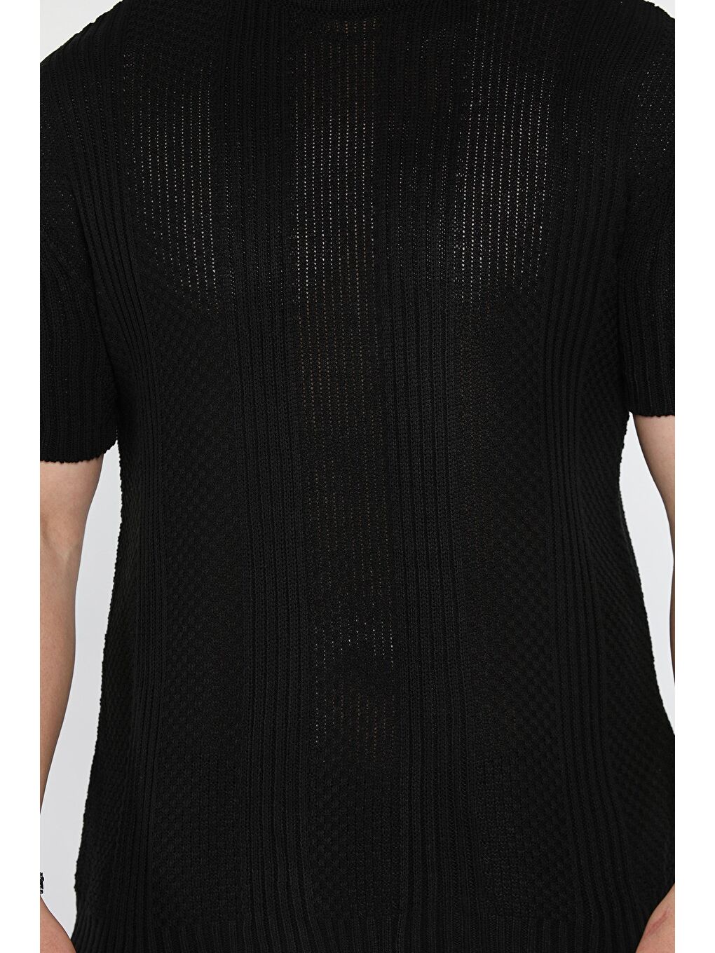 Siyah Erkek Örme Triko Mevsimlik Elastanlı Tişört-3