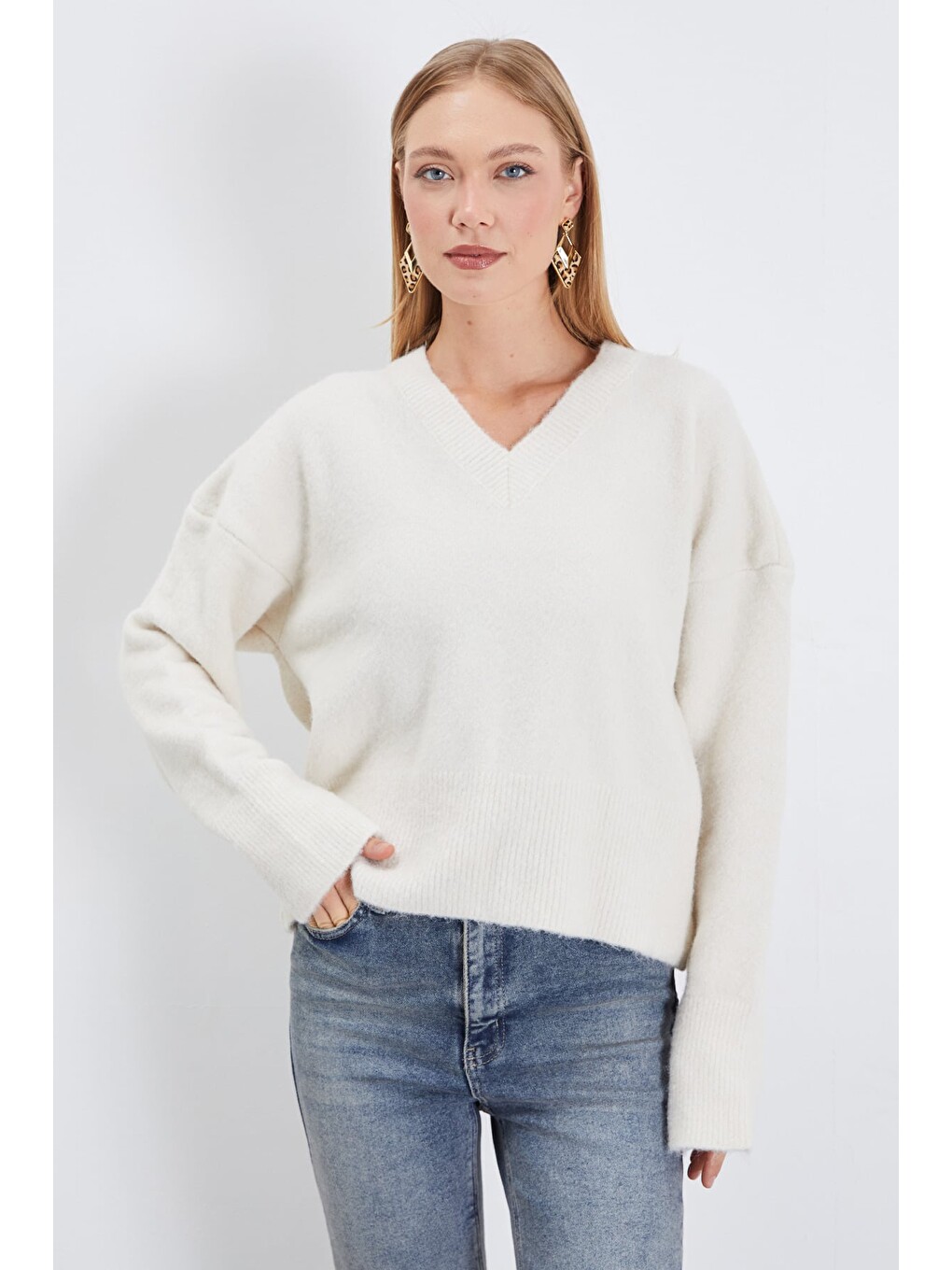 Ekru Basic V Yaka Oversize Triko Kazak-2