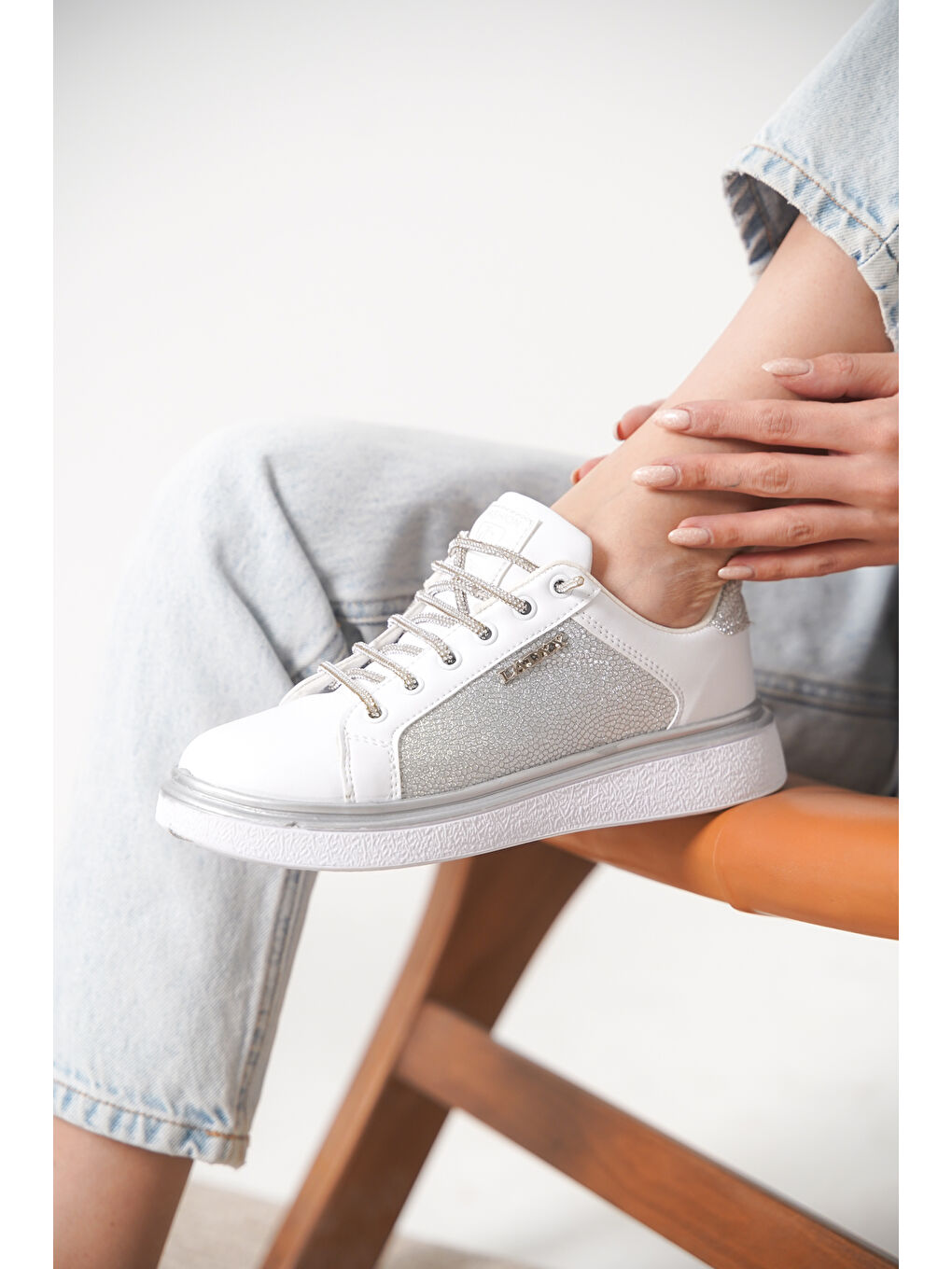 Beyaz D0703 Günlük Ortopedik Kadın Sneaker Spor Ayakkabı-2