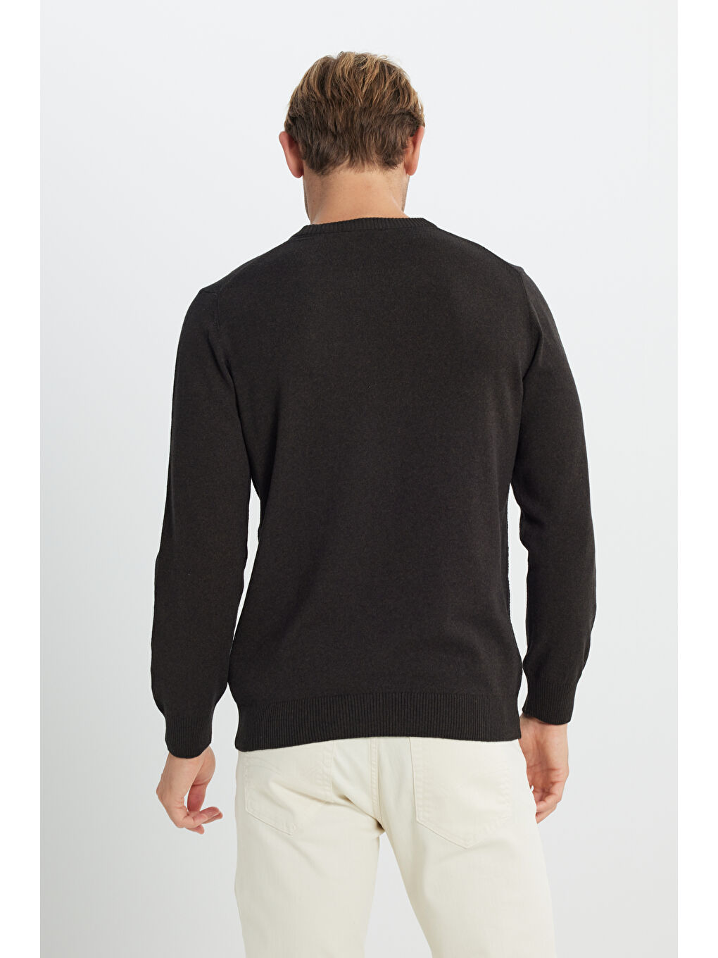 Erkek Kahverengi Pamuklu Standart Fit Normal Kesim Bisiklet Yaka Jakarlı Triko Kazak-4