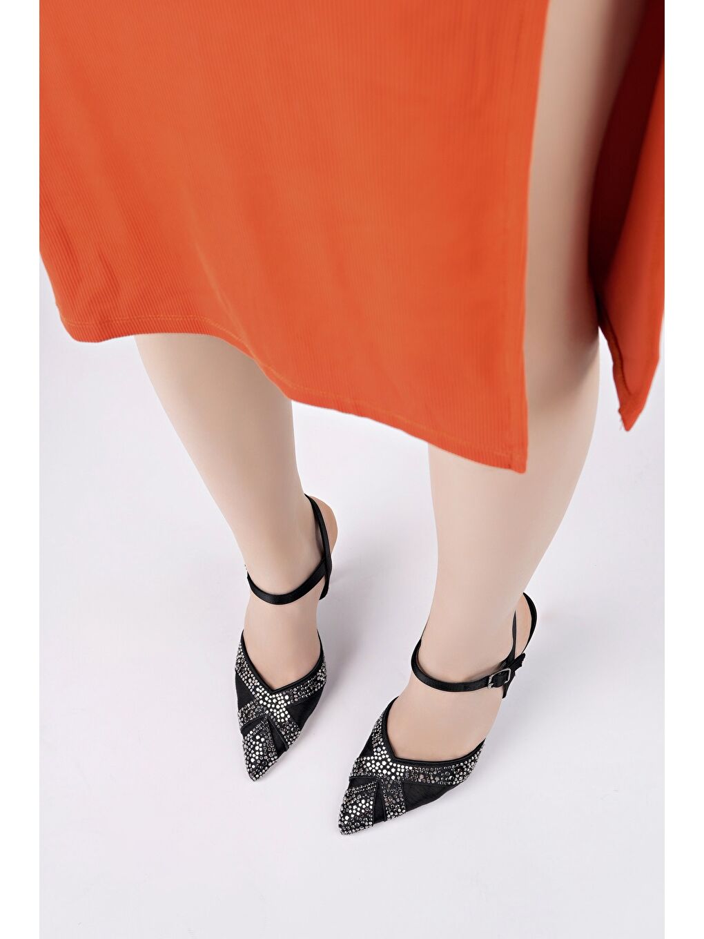 Siyah NAKO Sivri Burun Arkası Açık Klasik Topuklu Kadın Abiye Ayakkabı-3