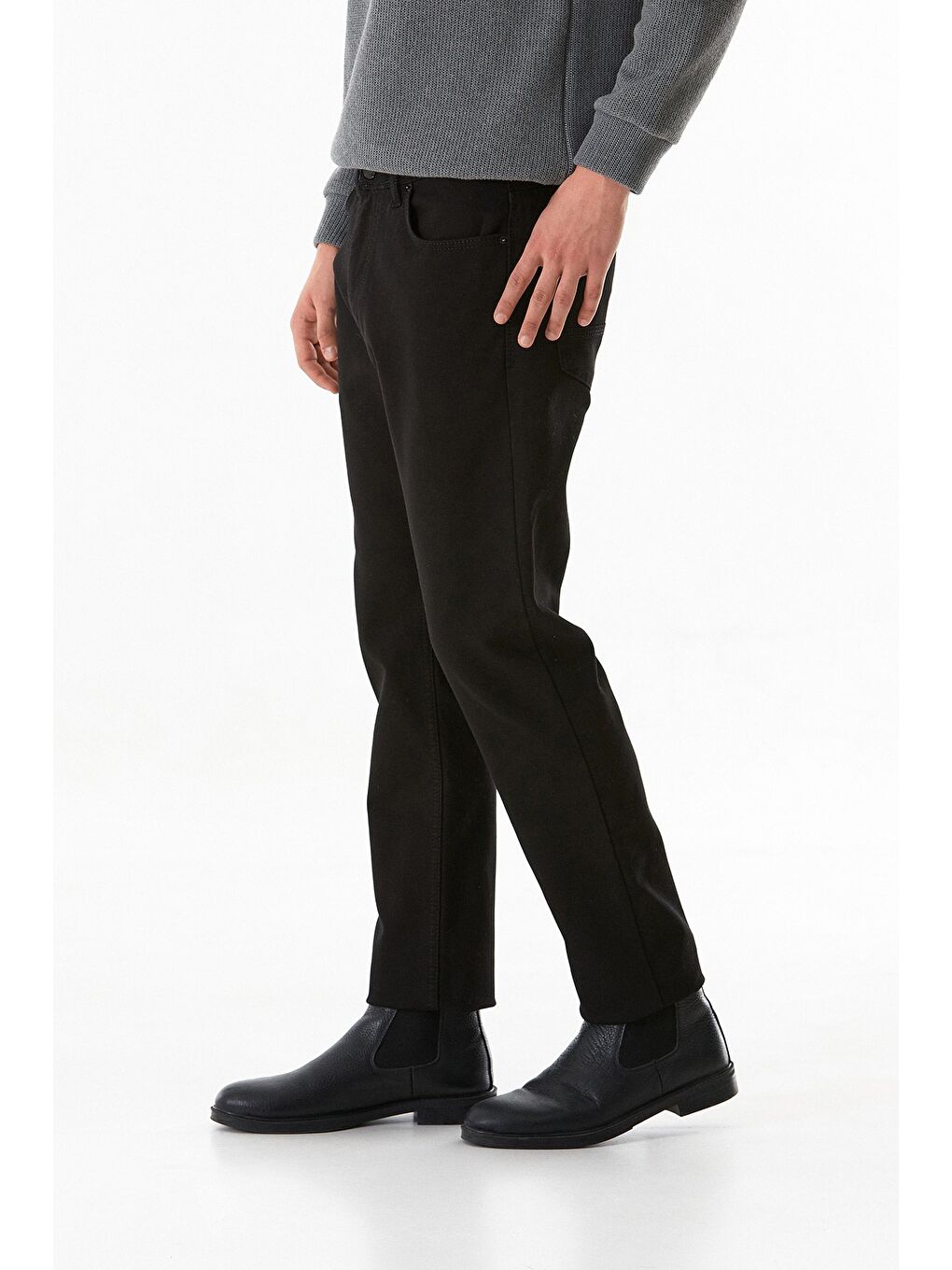 Siyah Fermuarlı Straight Jean Pantolon-2