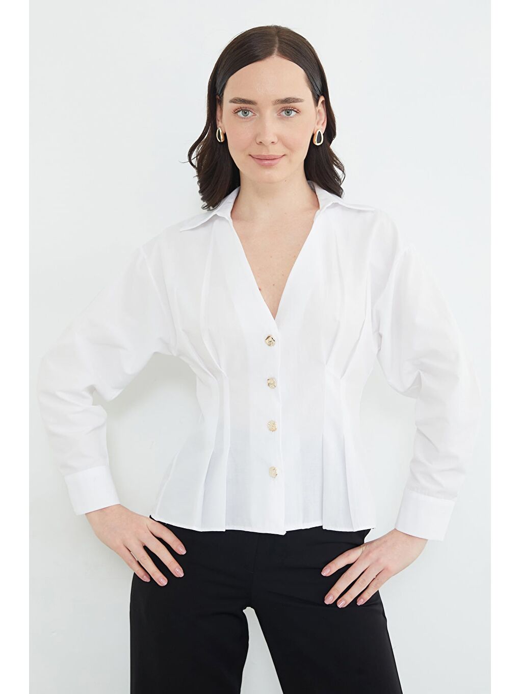 Beyaz Beli Pensli Pileli  Gömlek-3