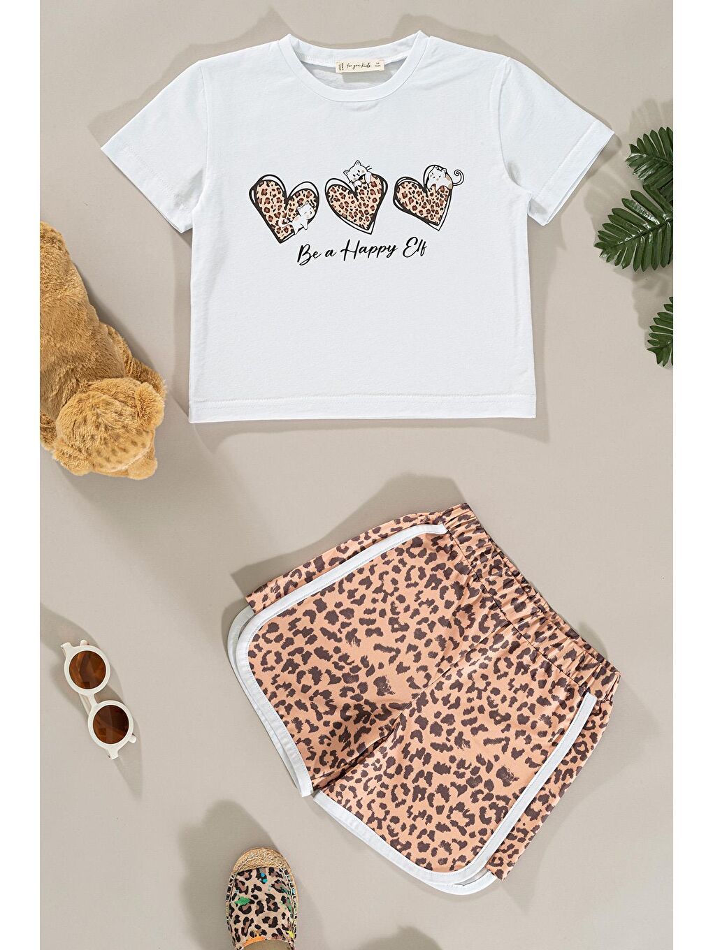 For You Kids Beyaz Leopar Baskılı Tshirt Şort Alt Üst Takım