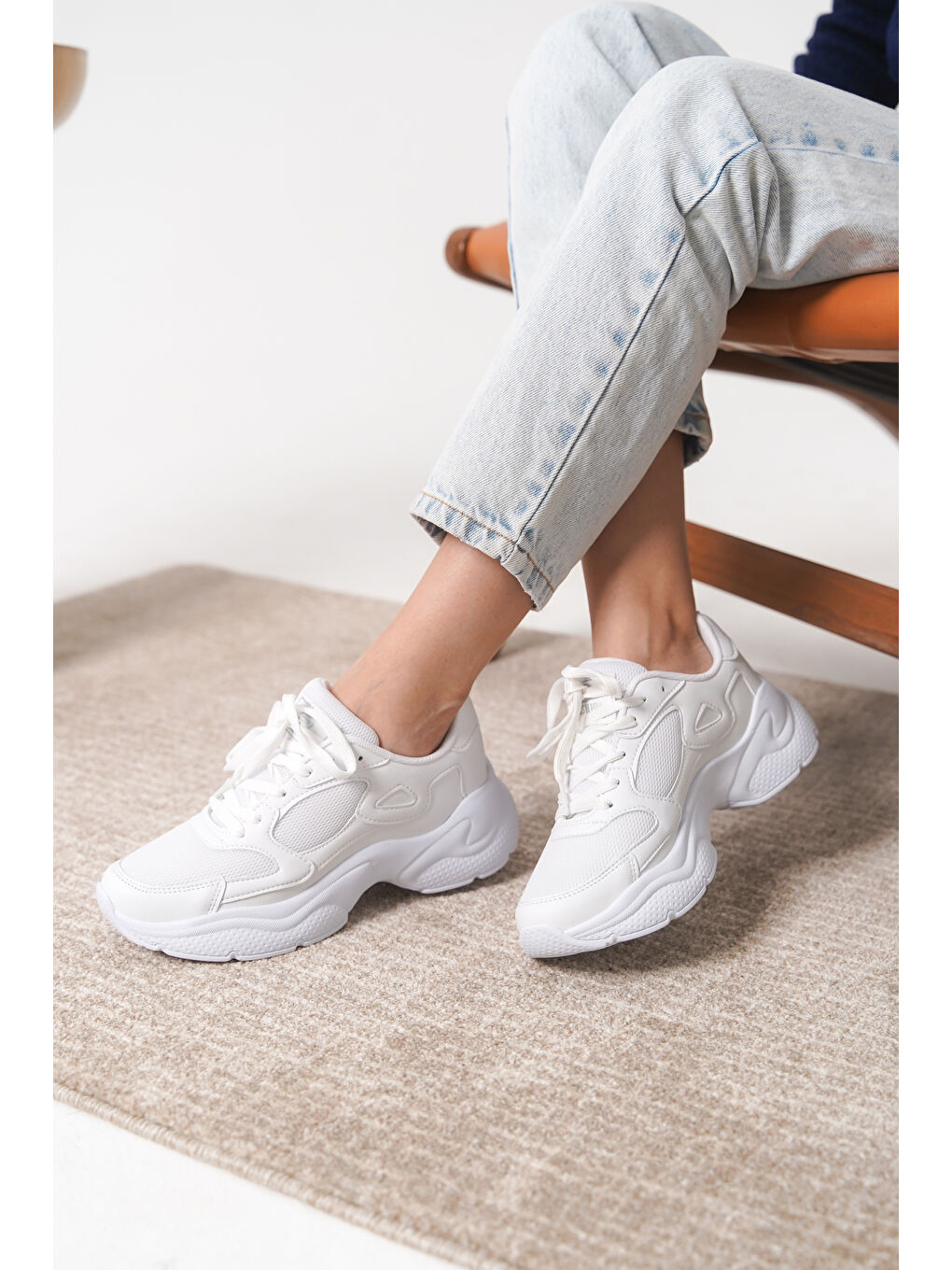 Daxtors Beyaz D1152 Günlük Ortopedik Kadın Sneaker Spor Ayakkabı